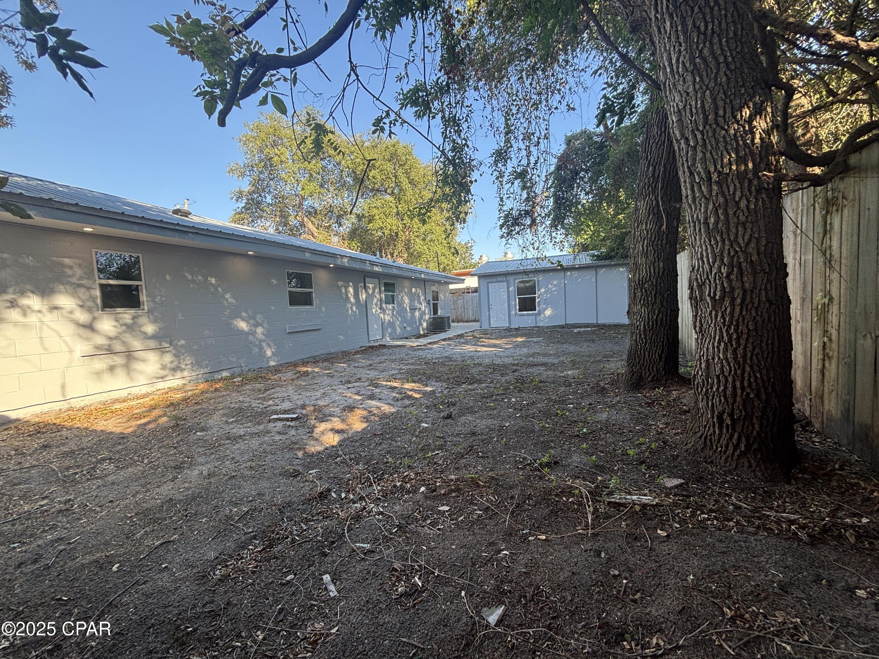 Long Point Park 1st Add - Residential