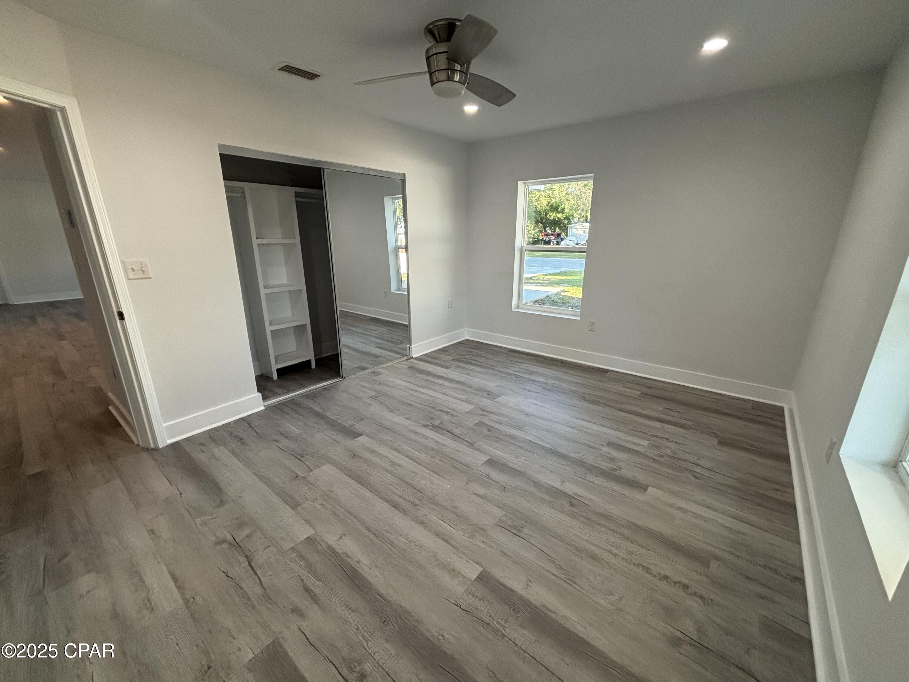 Long Point Park 1st Add - Residential