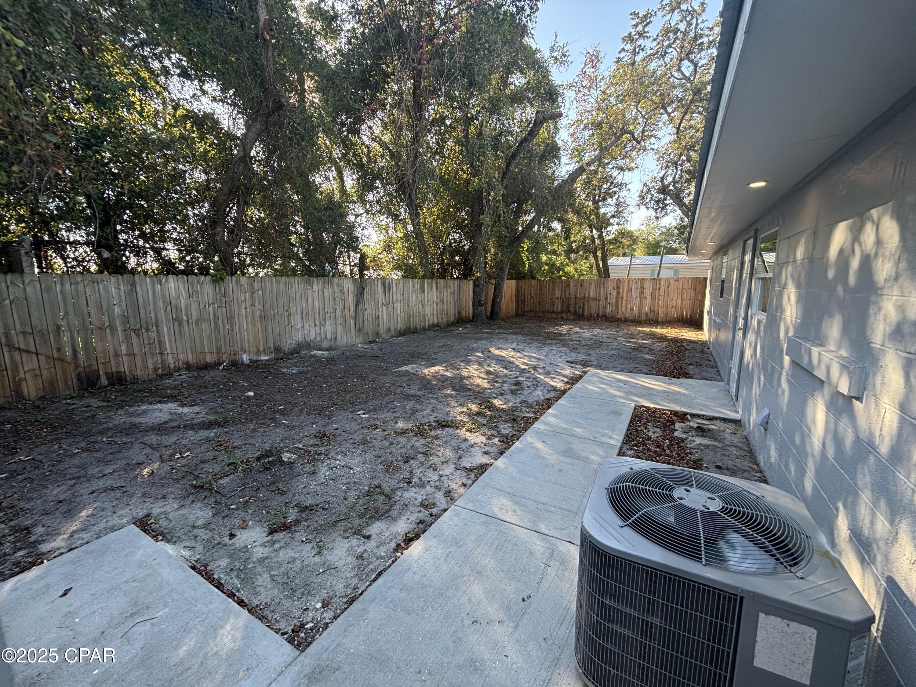 Long Point Park 1st Add - Residential