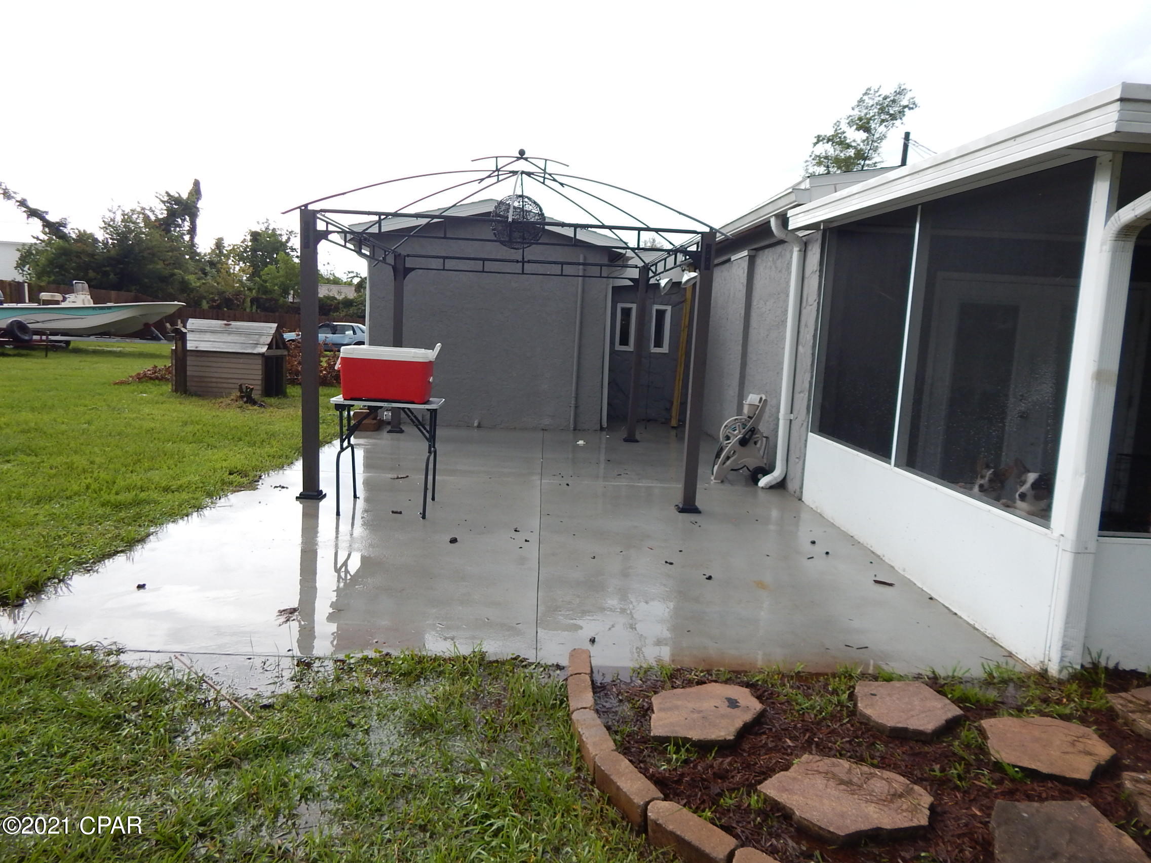 Fairview Mob Home Est - Residential