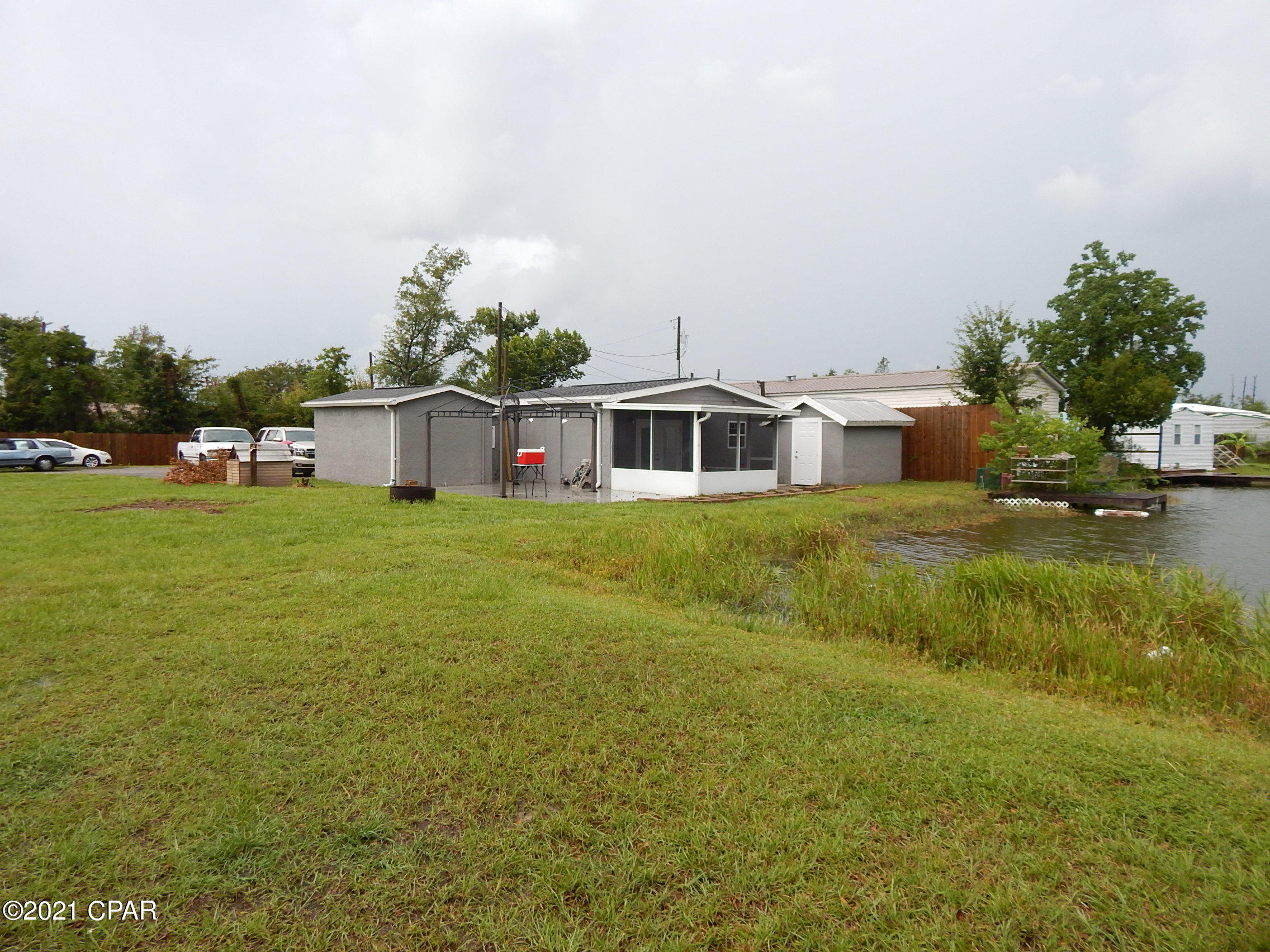 Fairview Mob Home Est - Residential