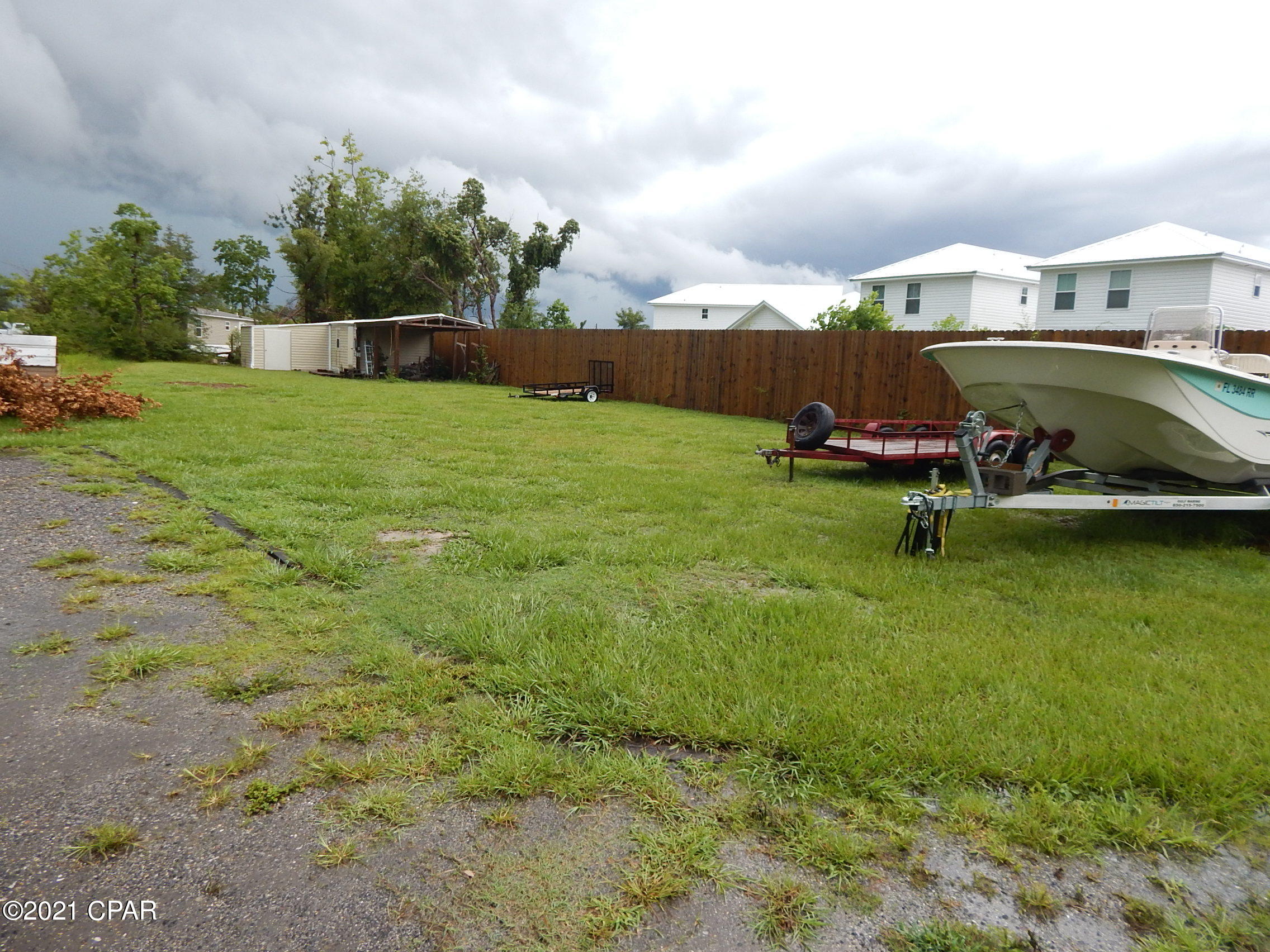 Fairview Mob Home Est - Residential