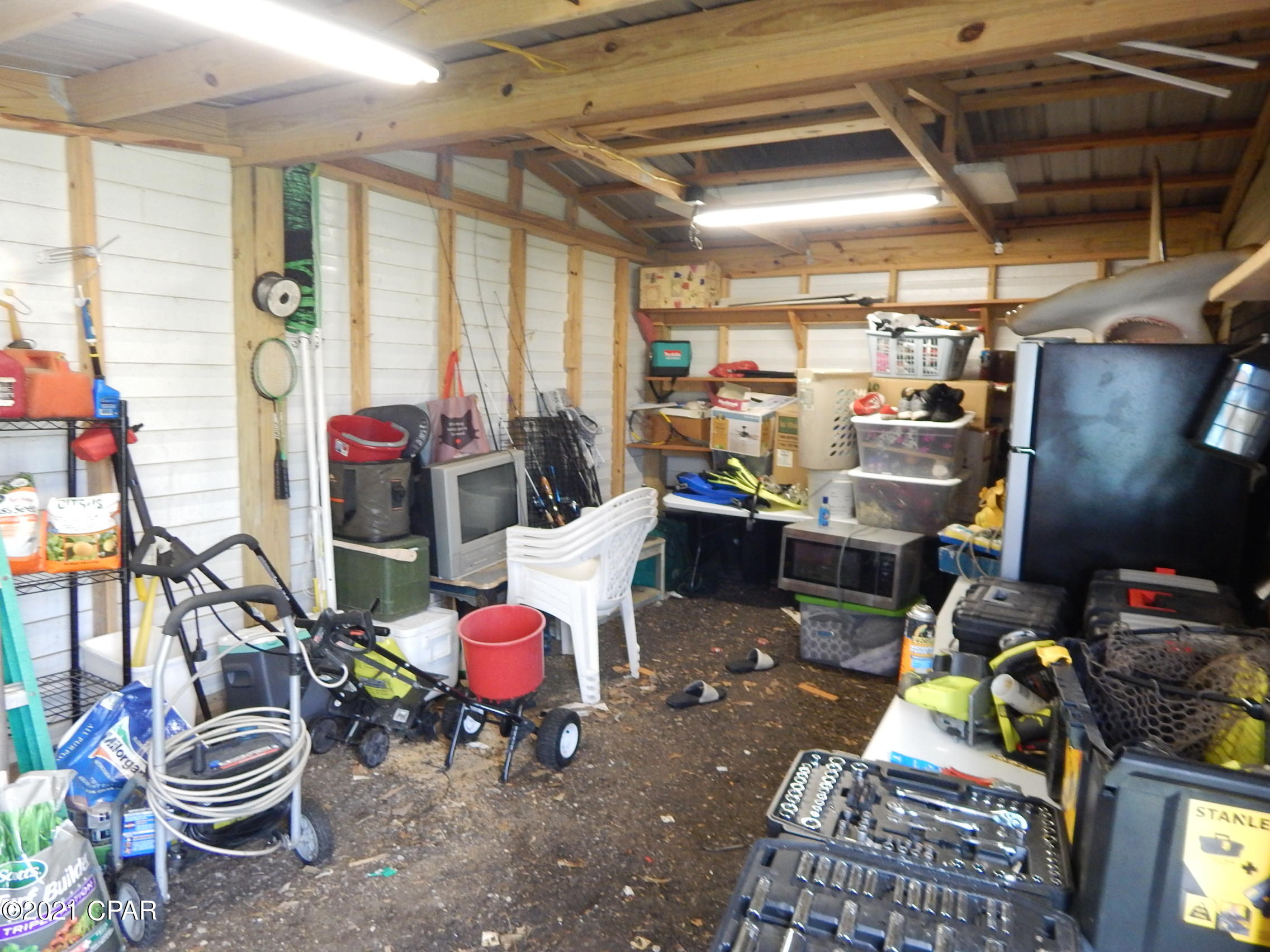 Fairview Mob Home Est - Residential