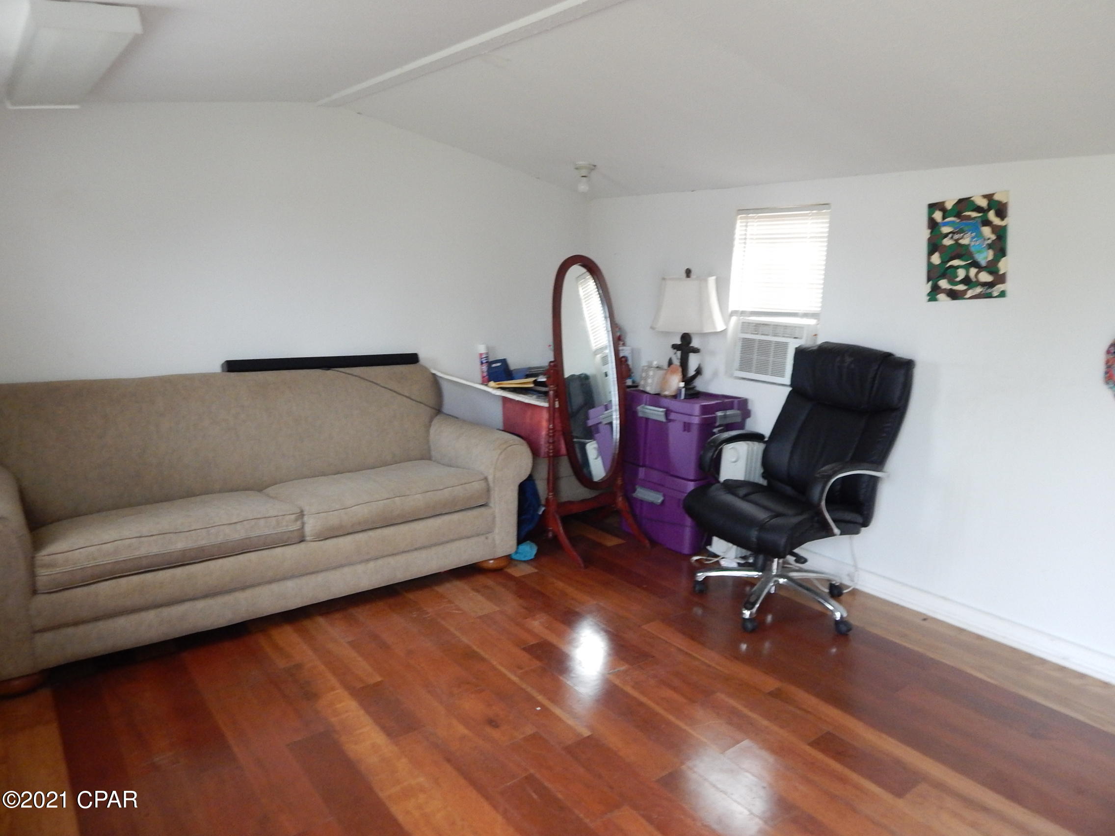 Fairview Mob Home Est - Residential