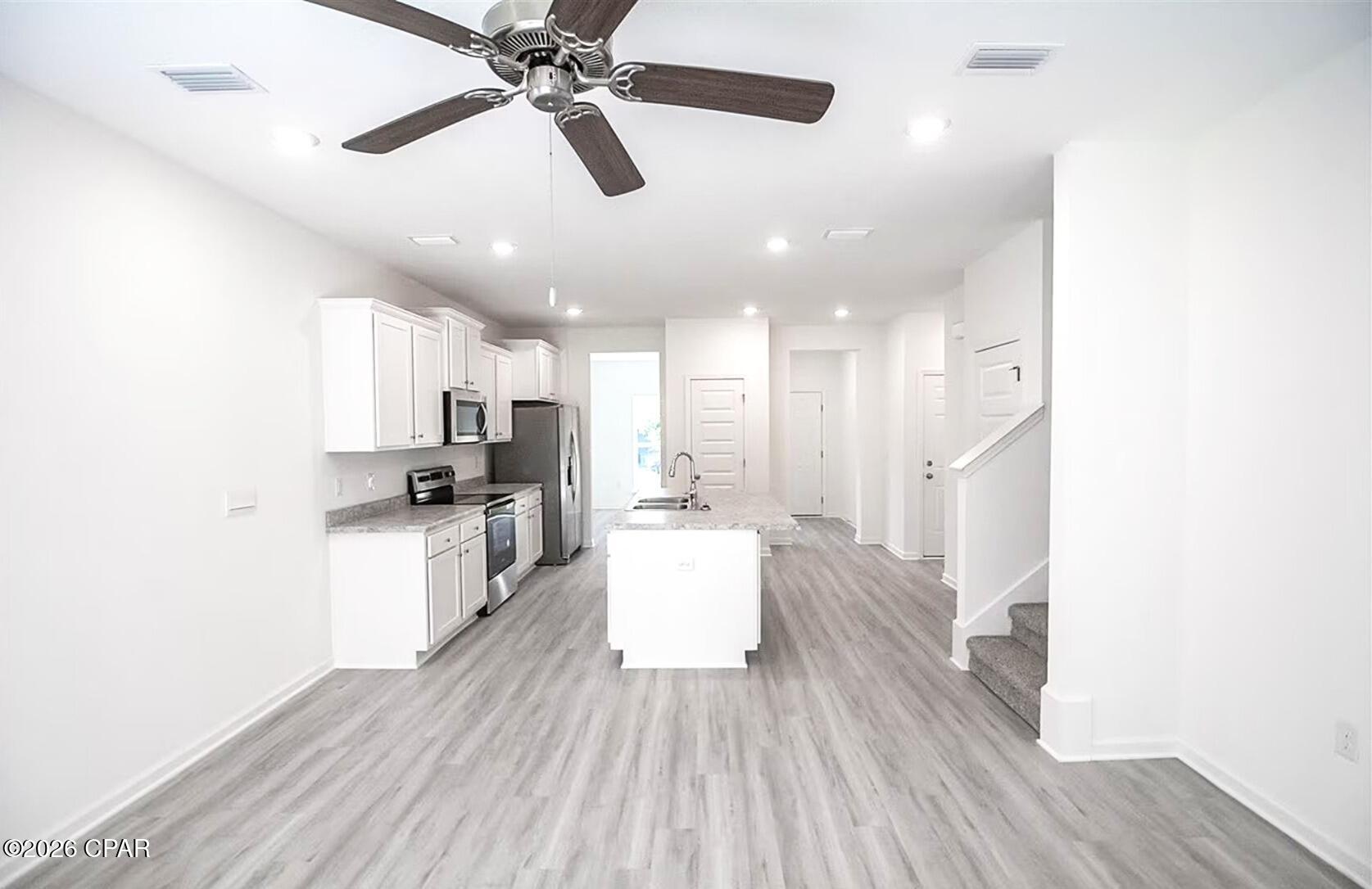 [No Recorded Subdiv] - Residential Lease