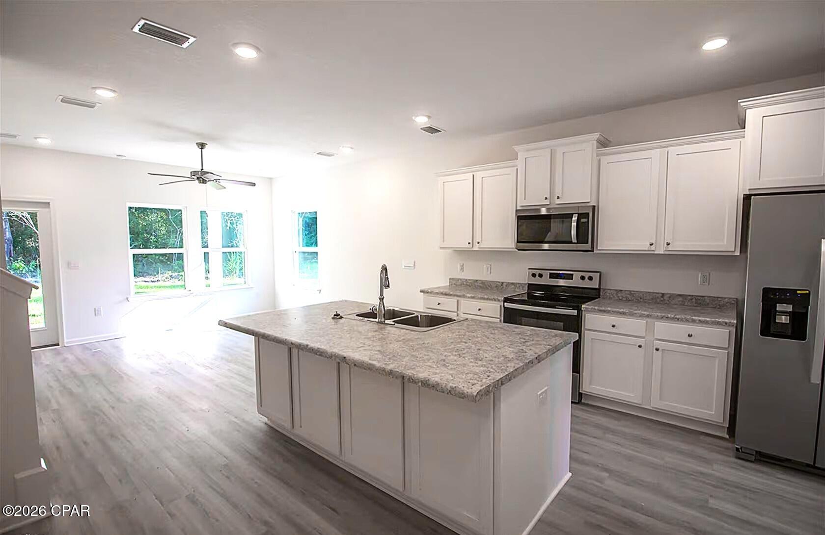 [No Recorded Subdiv] - Residential Lease