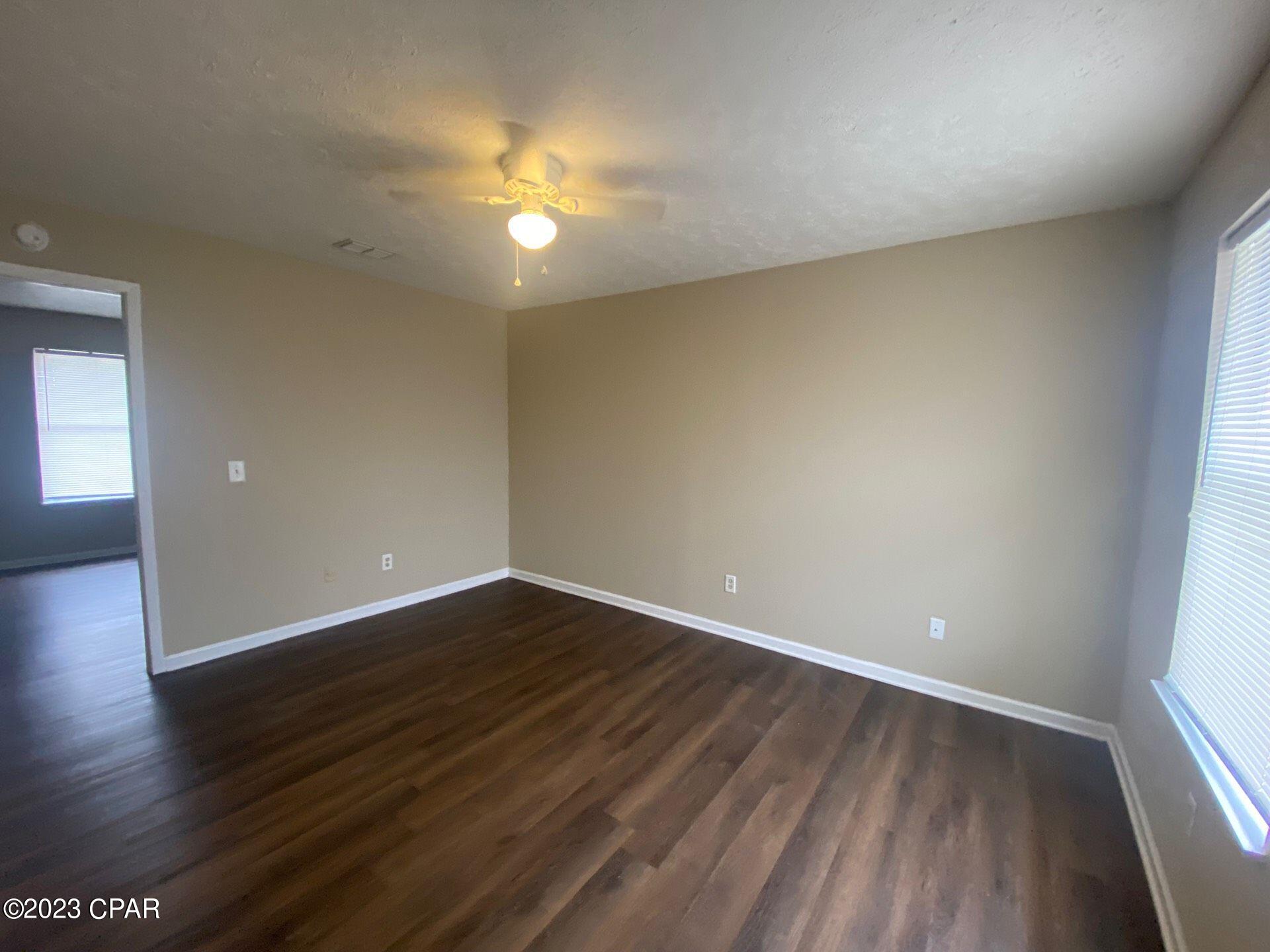 [No Recorded Subdiv] - Residential Lease