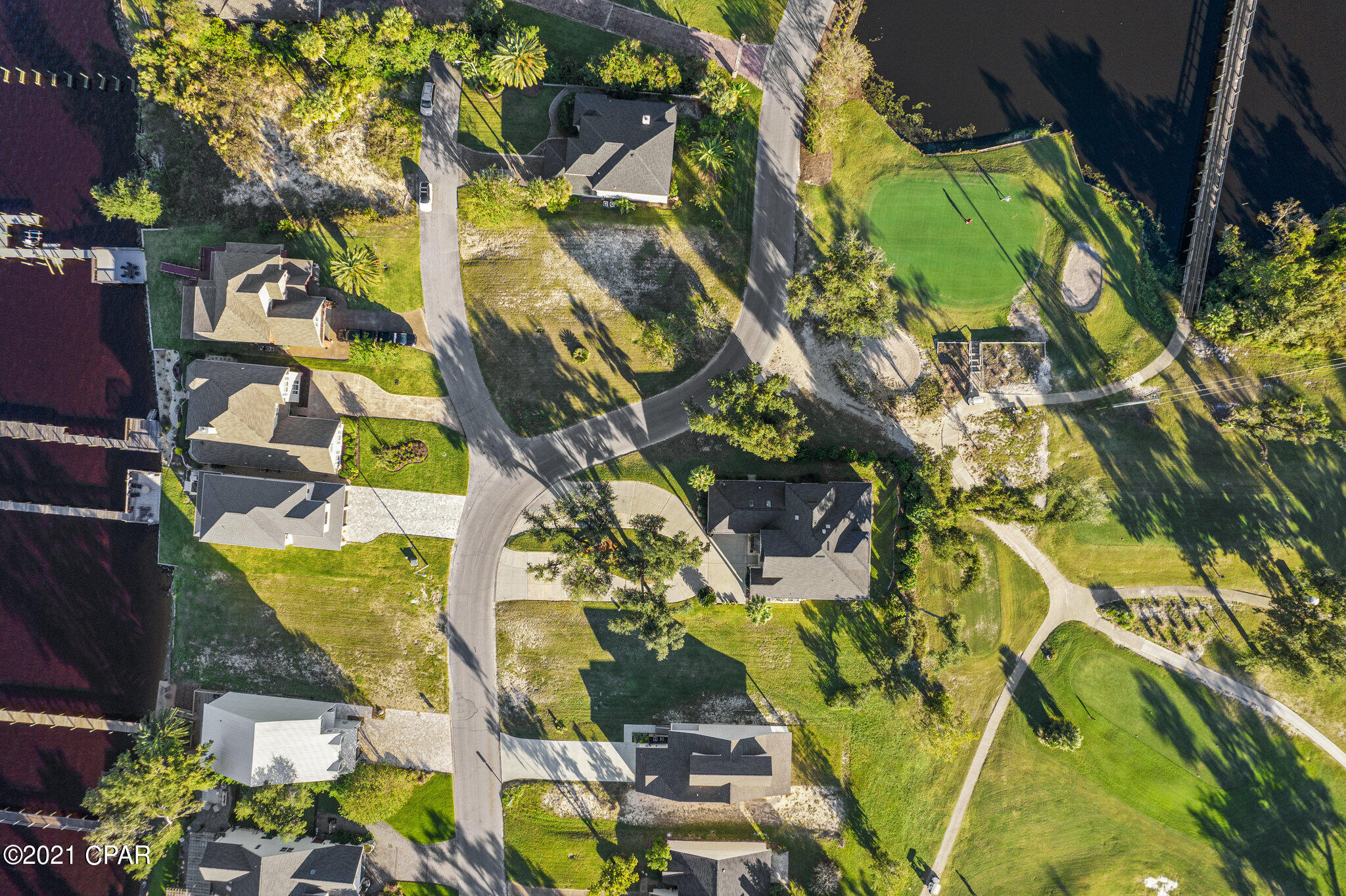 Country Club Harbour Estates - Residential