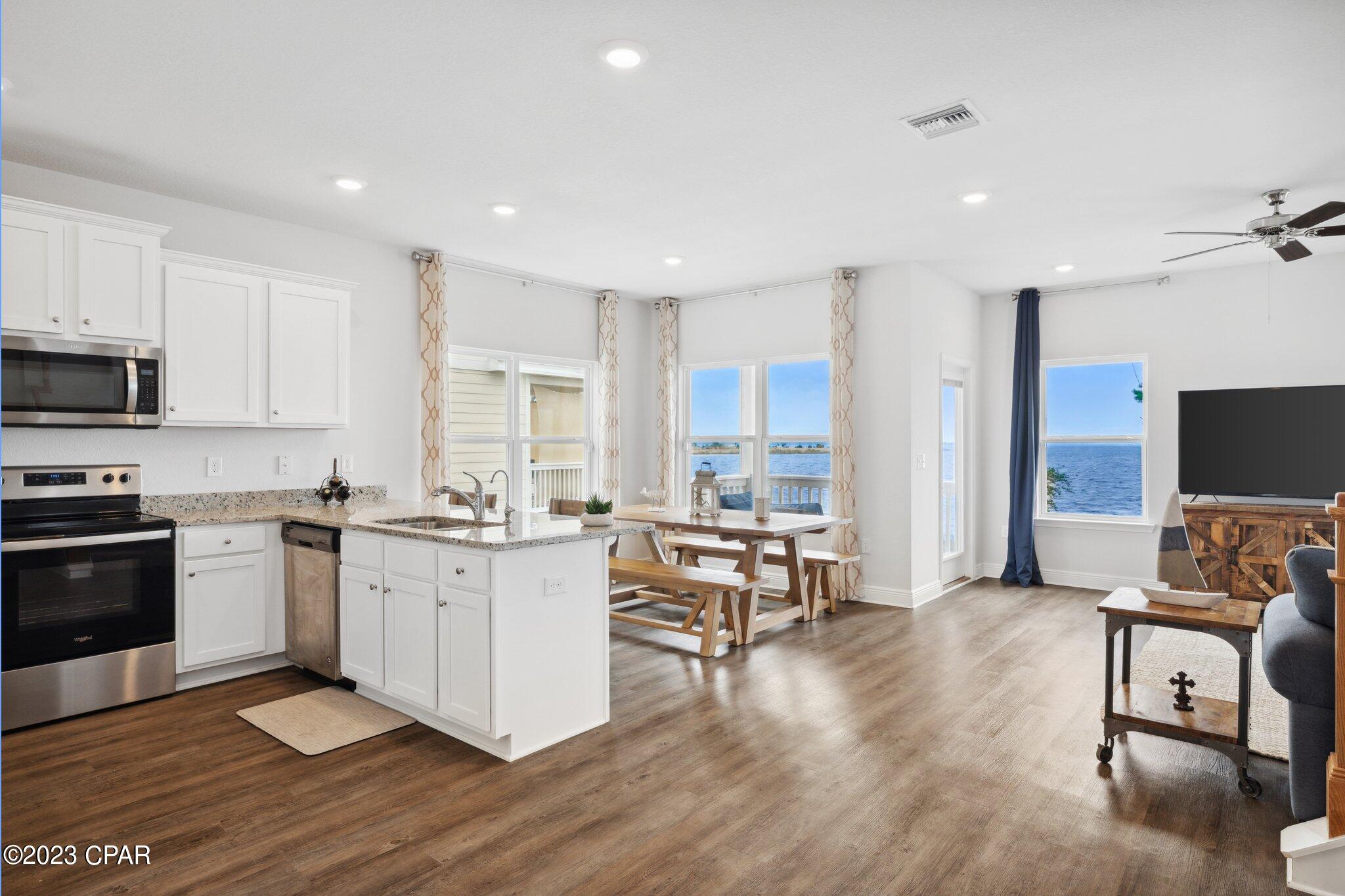 Bridge Harbor - Residential Lease