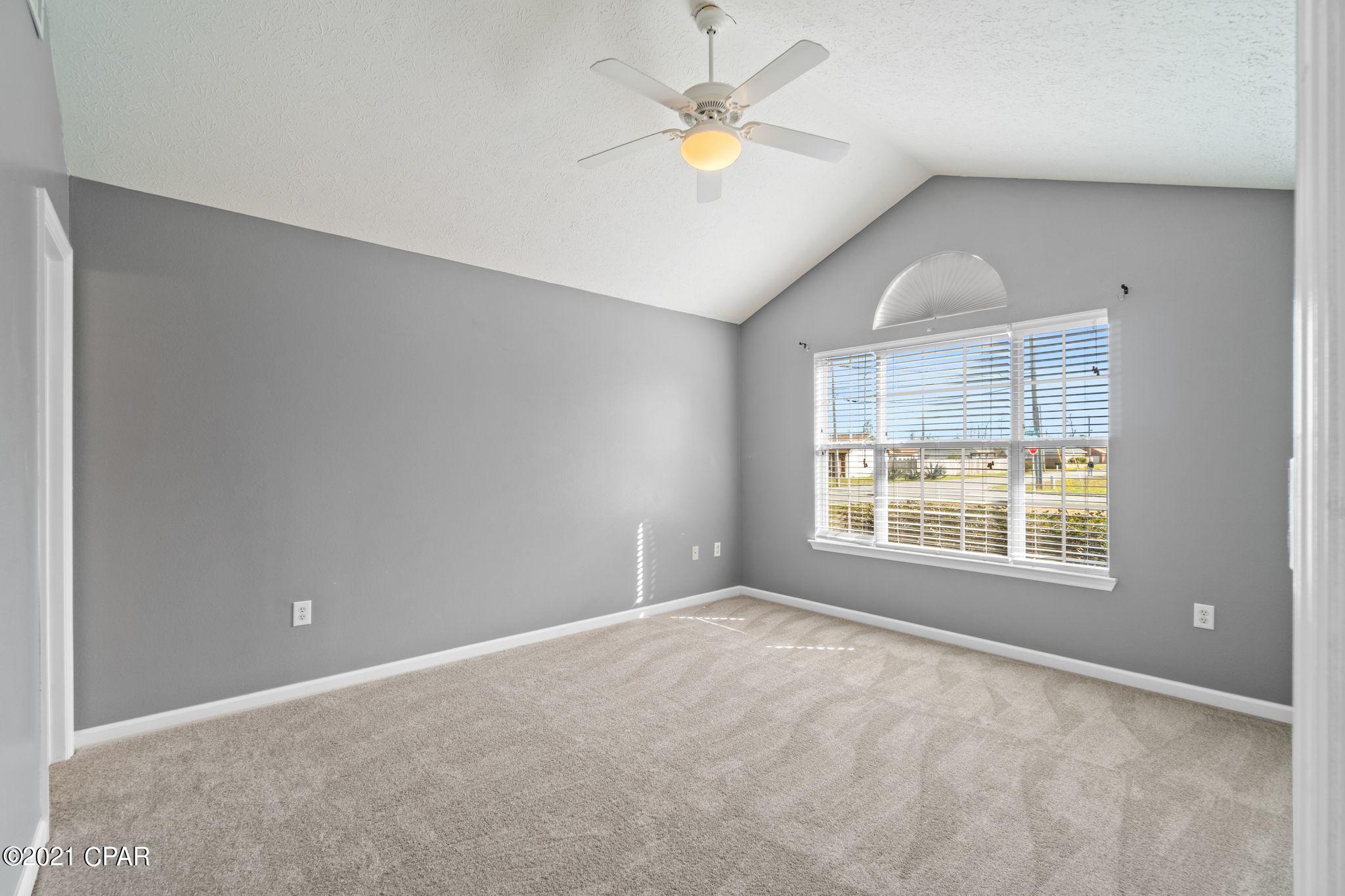 Summer Lace - Residential