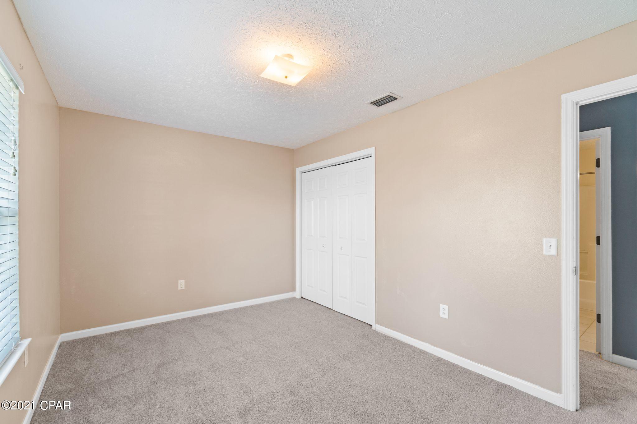 Summer Lace - Residential