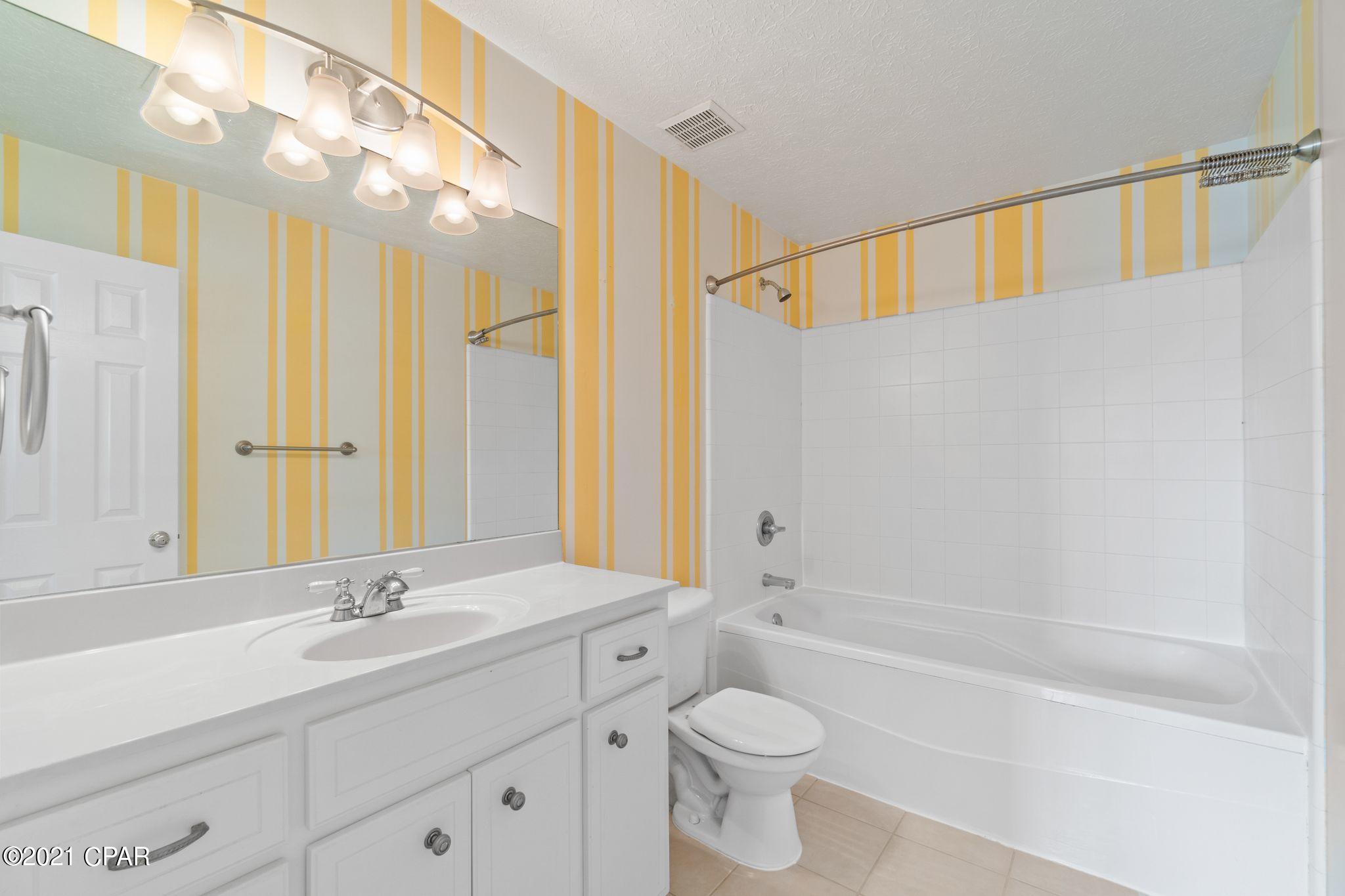 Summer Lace - Residential