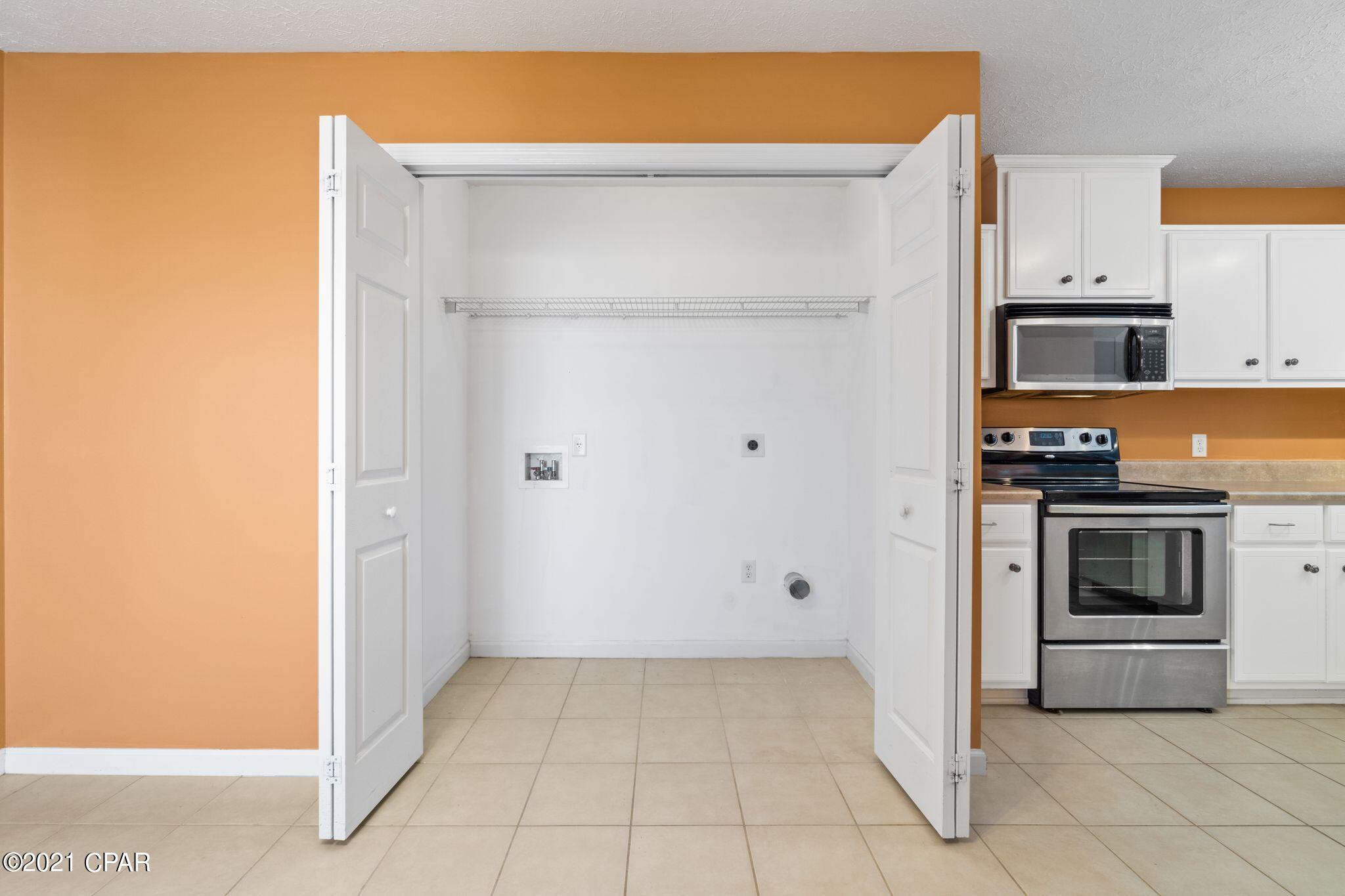 Summer Lace - Residential