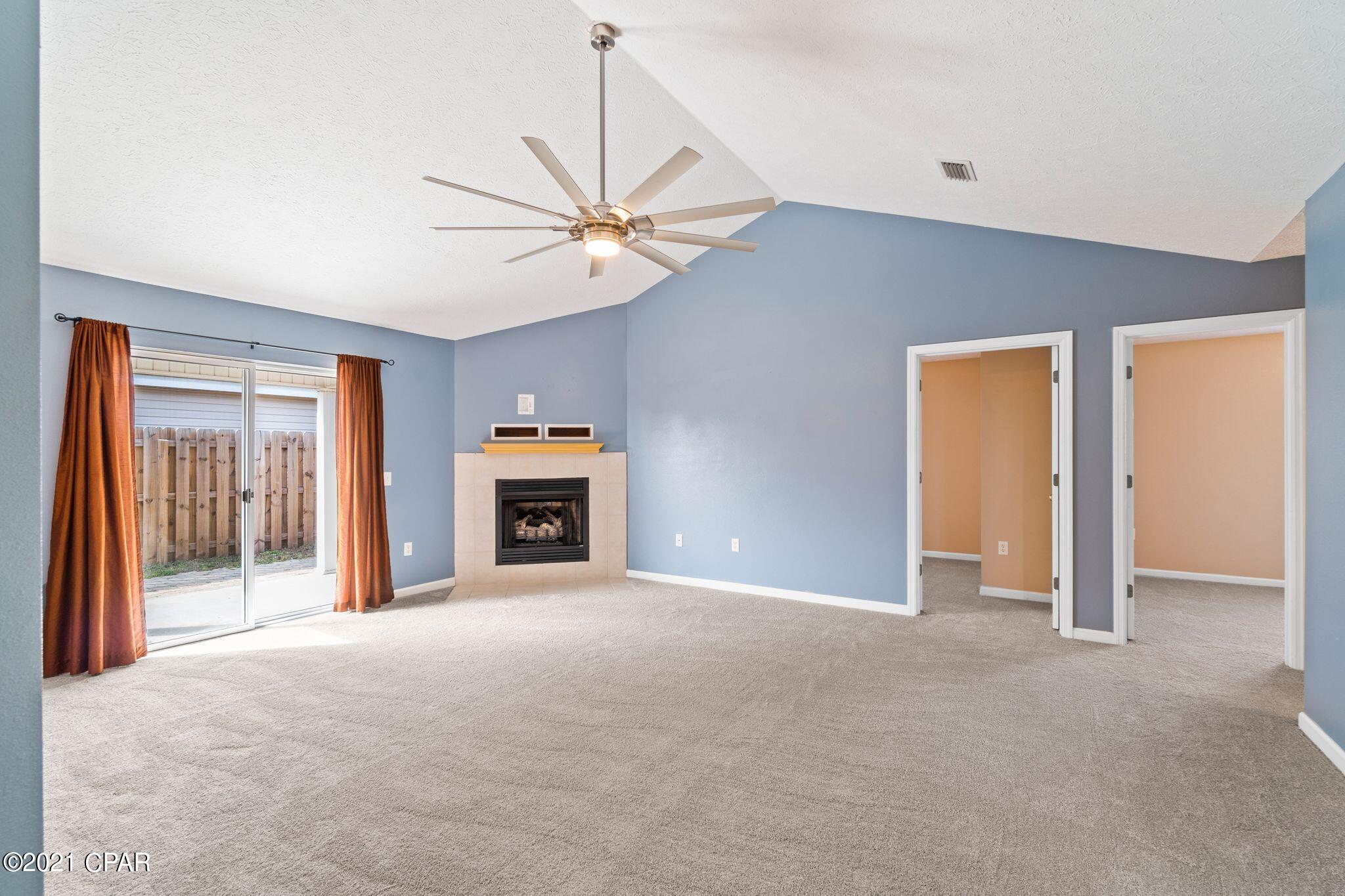 Summer Lace - Residential