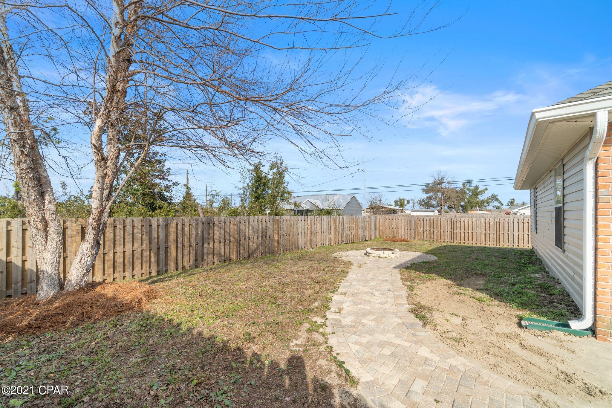 Summer Lace - Residential