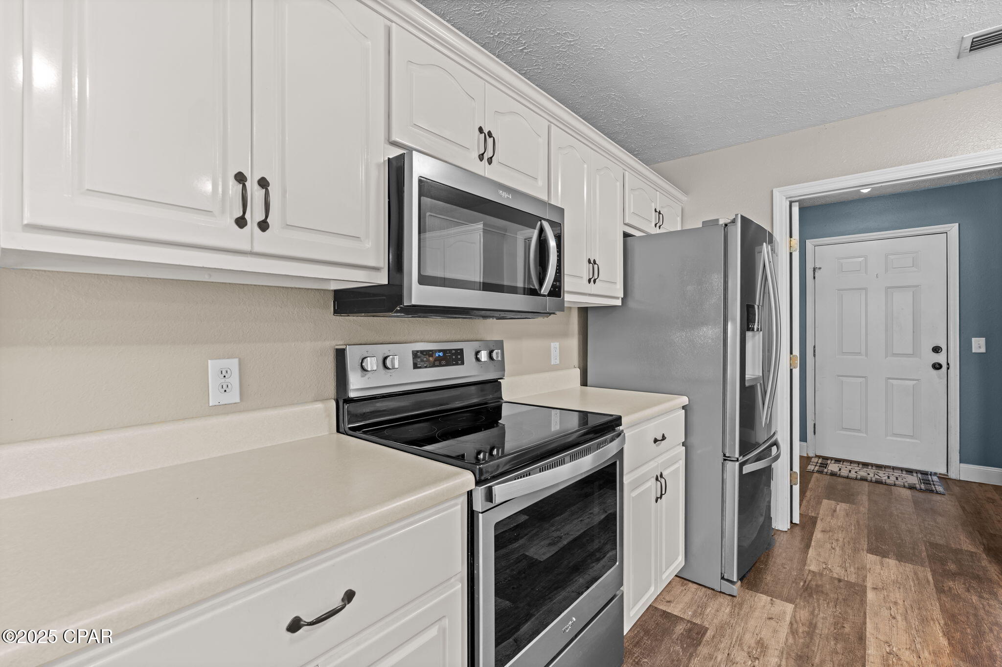 Pelican Point - Residential