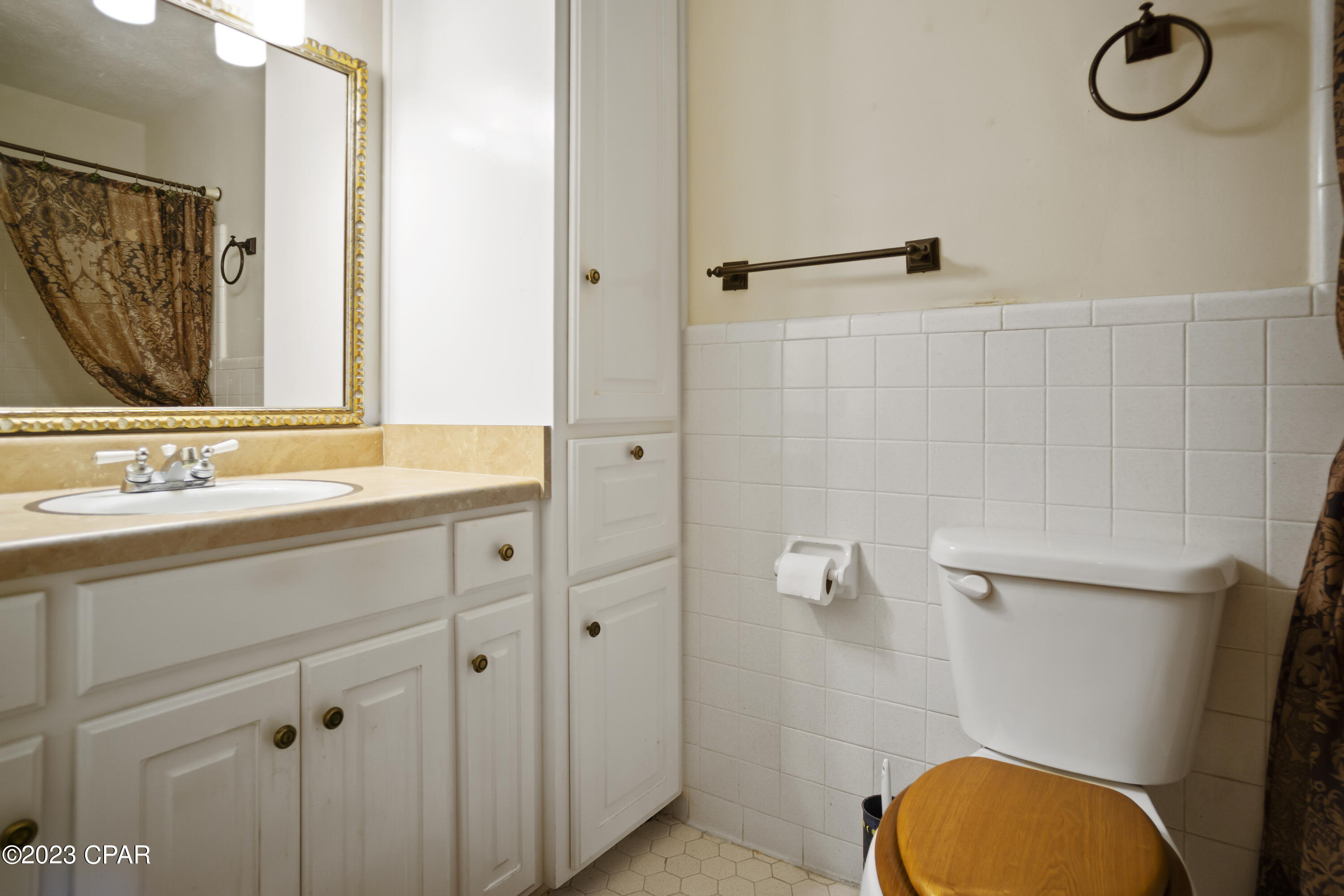 West Manor - Residential