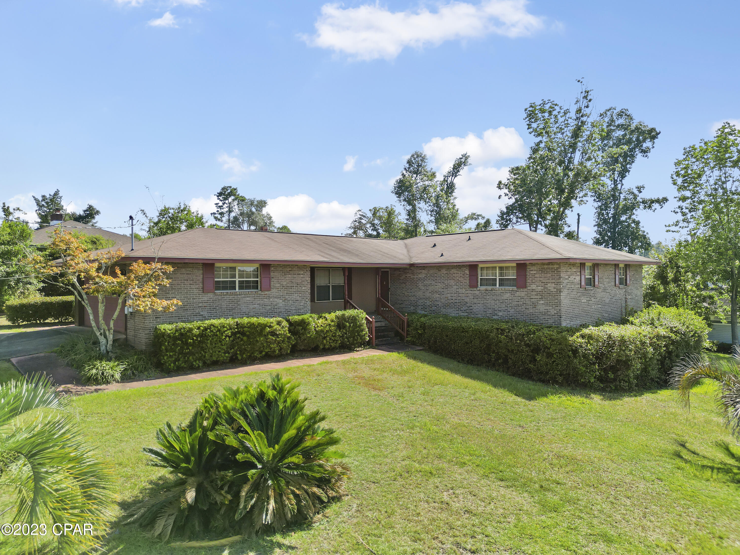 West Manor - Residential