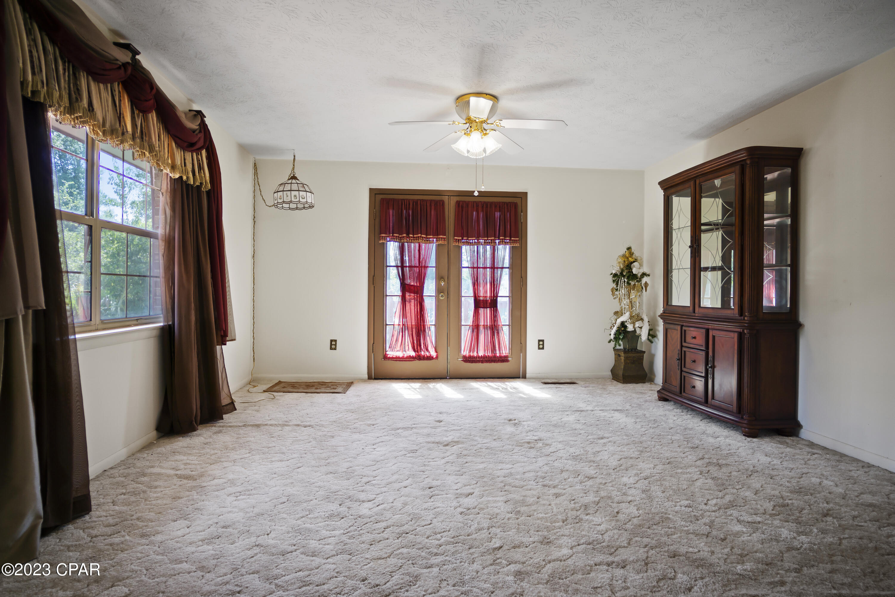 West Manor - Residential