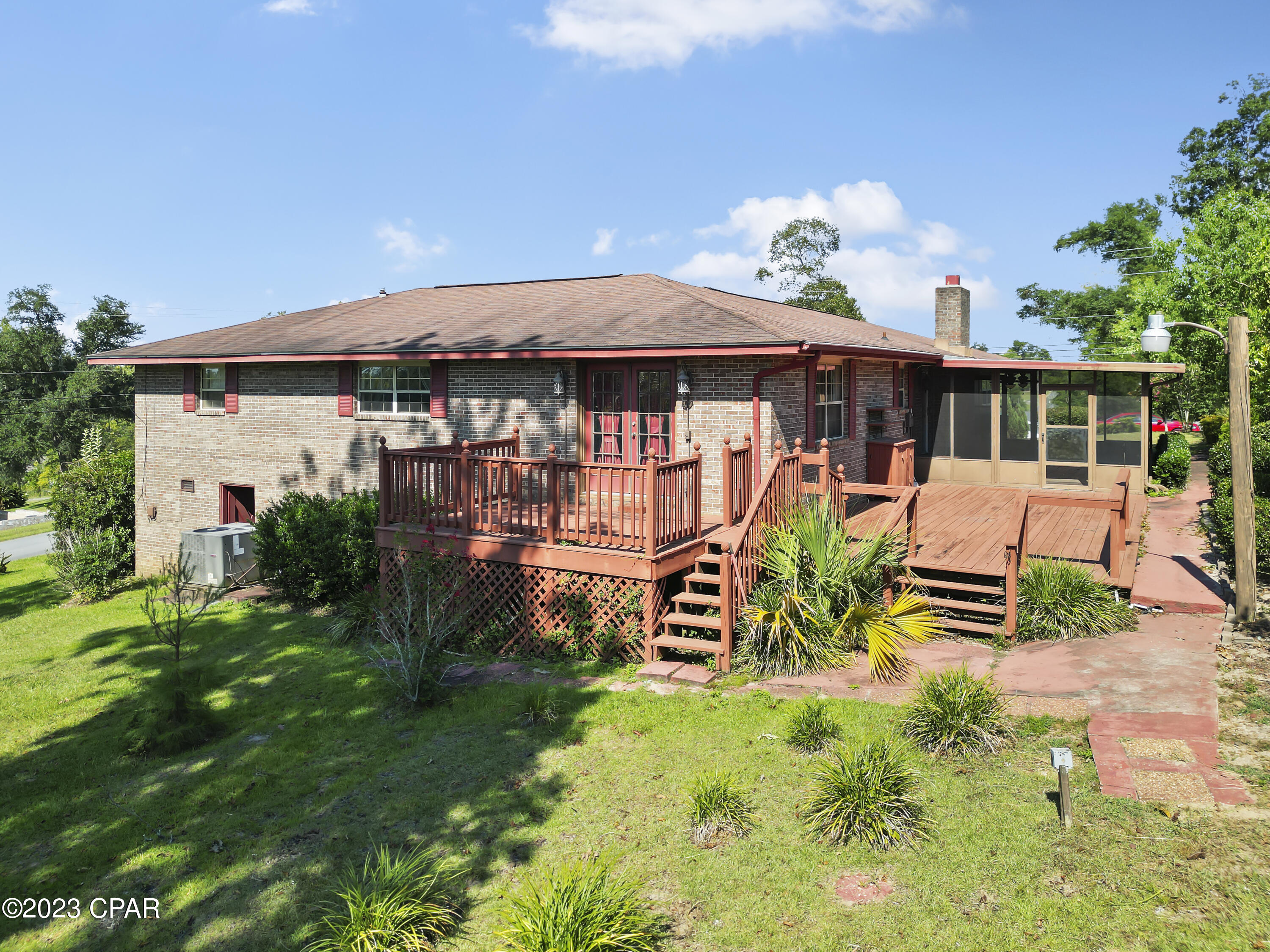 West Manor - Residential