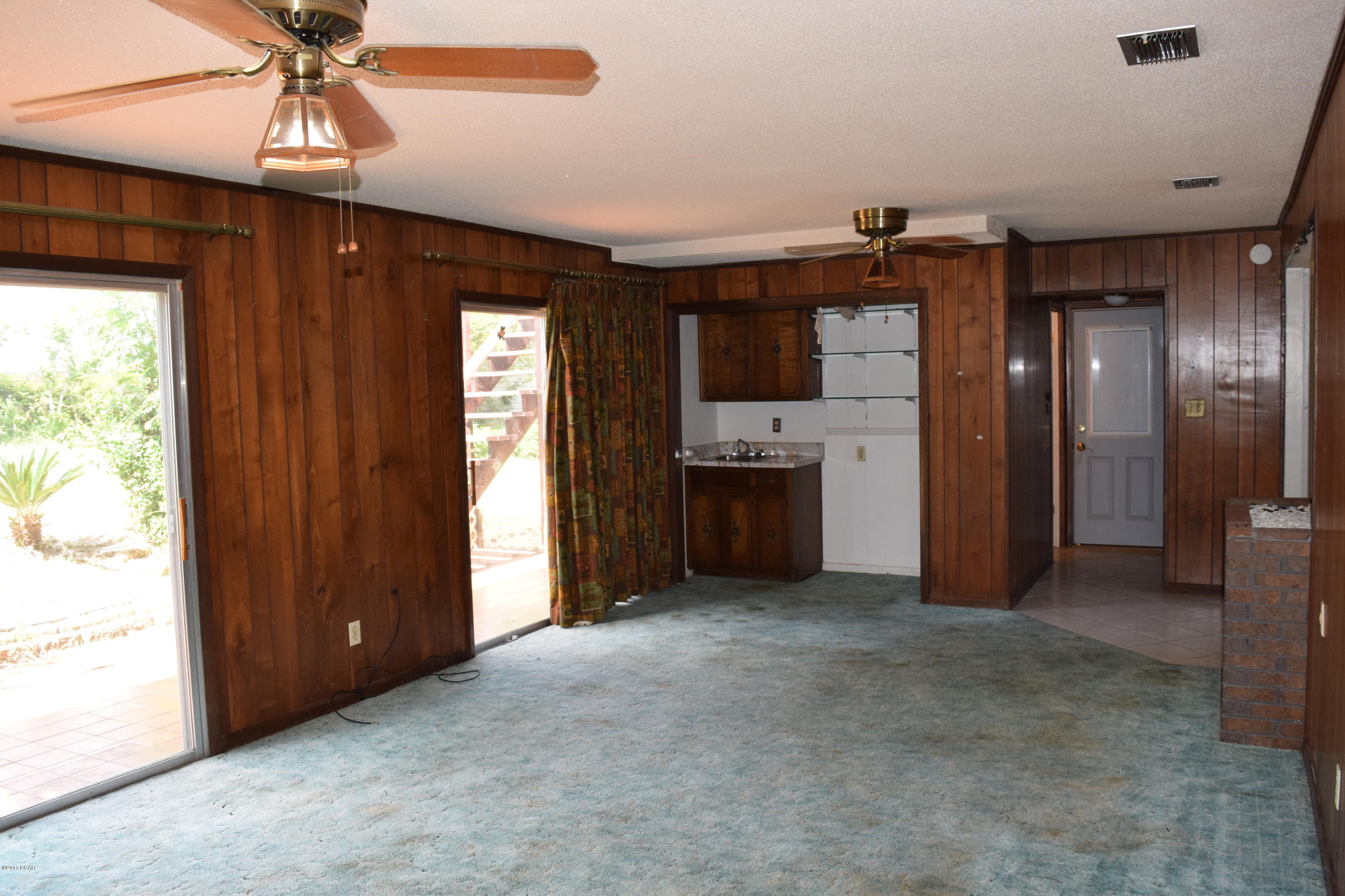 Crown Pt Sec Lakeside By Gulf - Residential