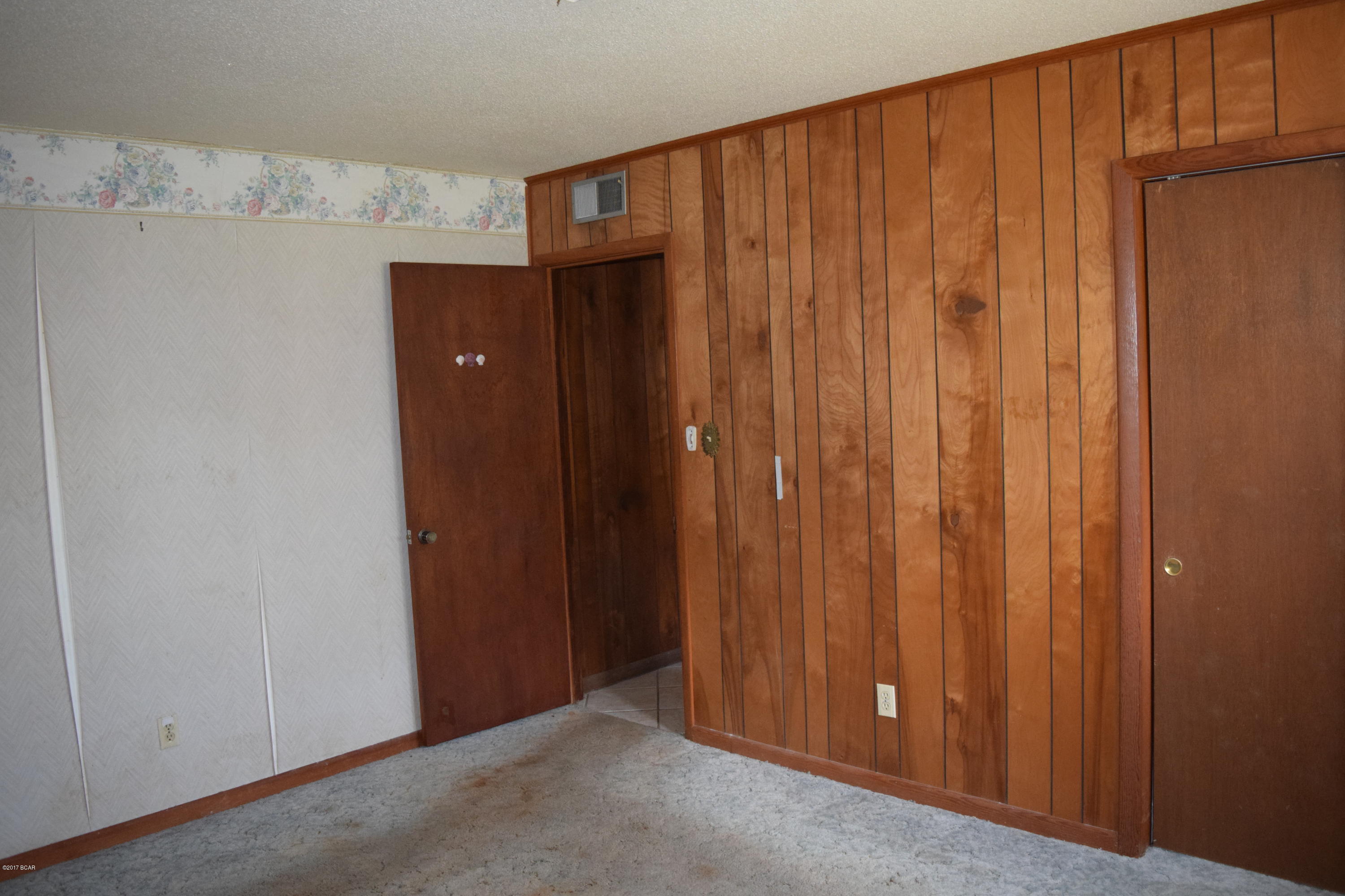 Crown Pt Sec Lakeside By Gulf - Residential