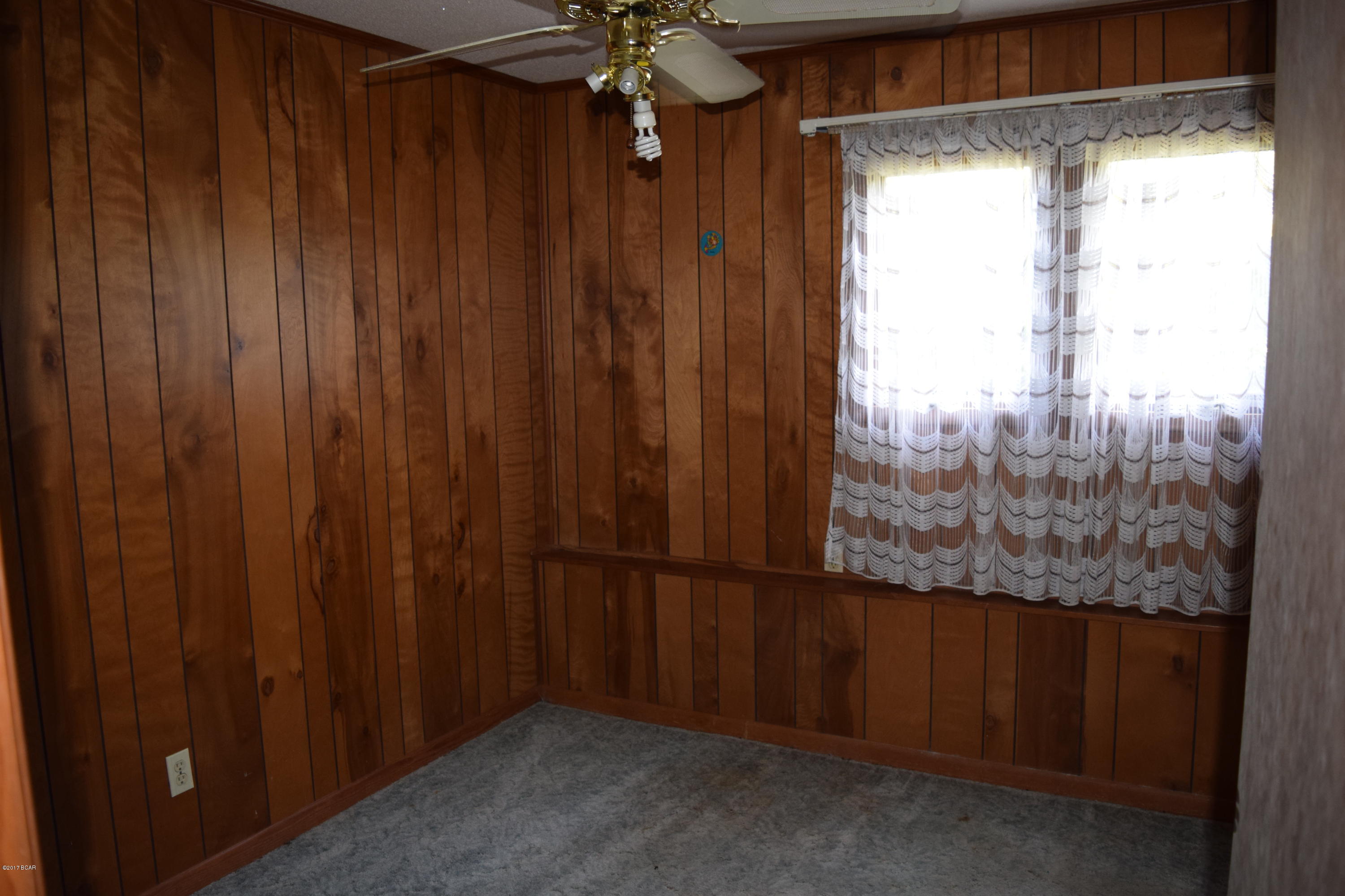 Crown Pt Sec Lakeside By Gulf - Residential