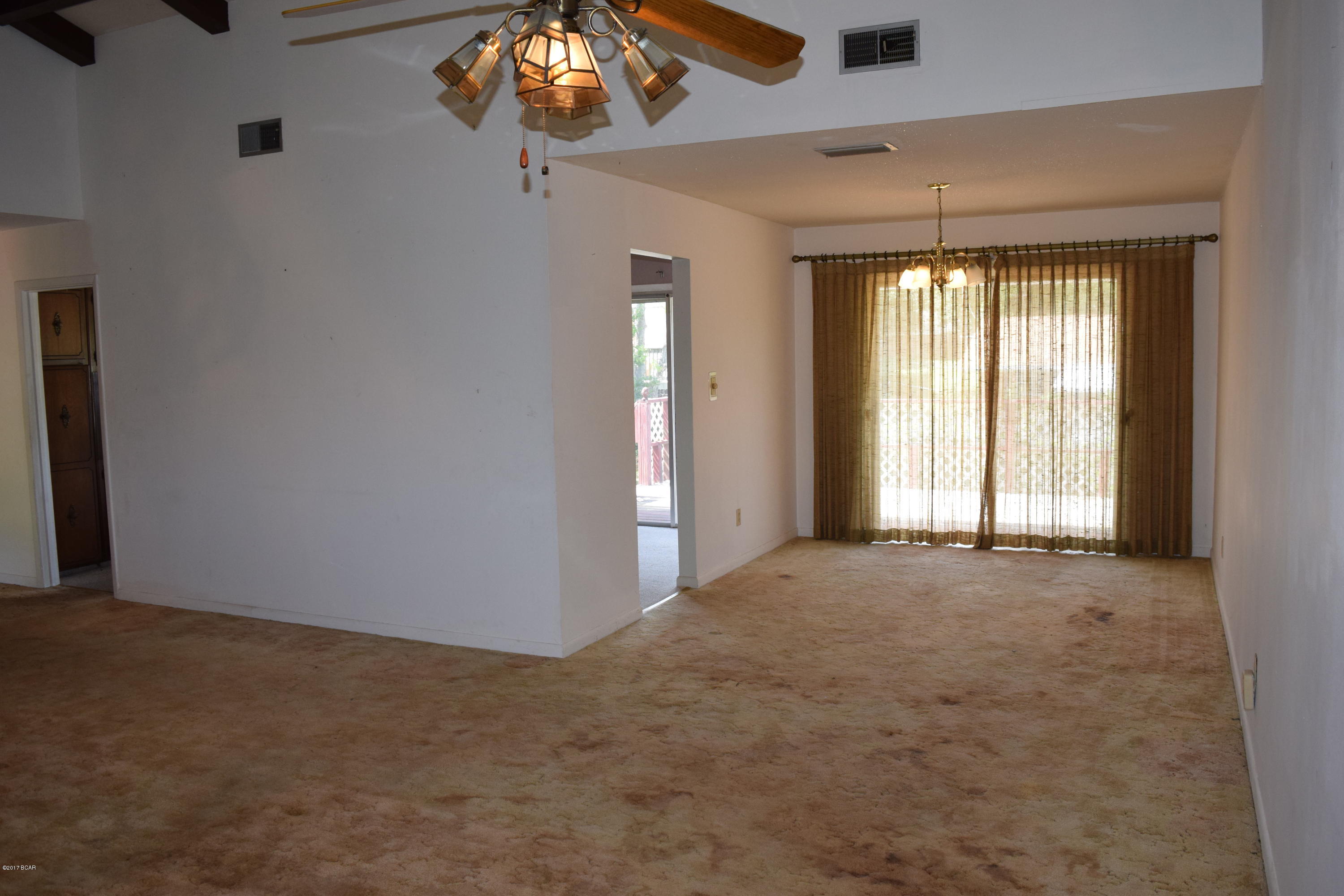 Crown Pt Sec Lakeside By Gulf - Residential