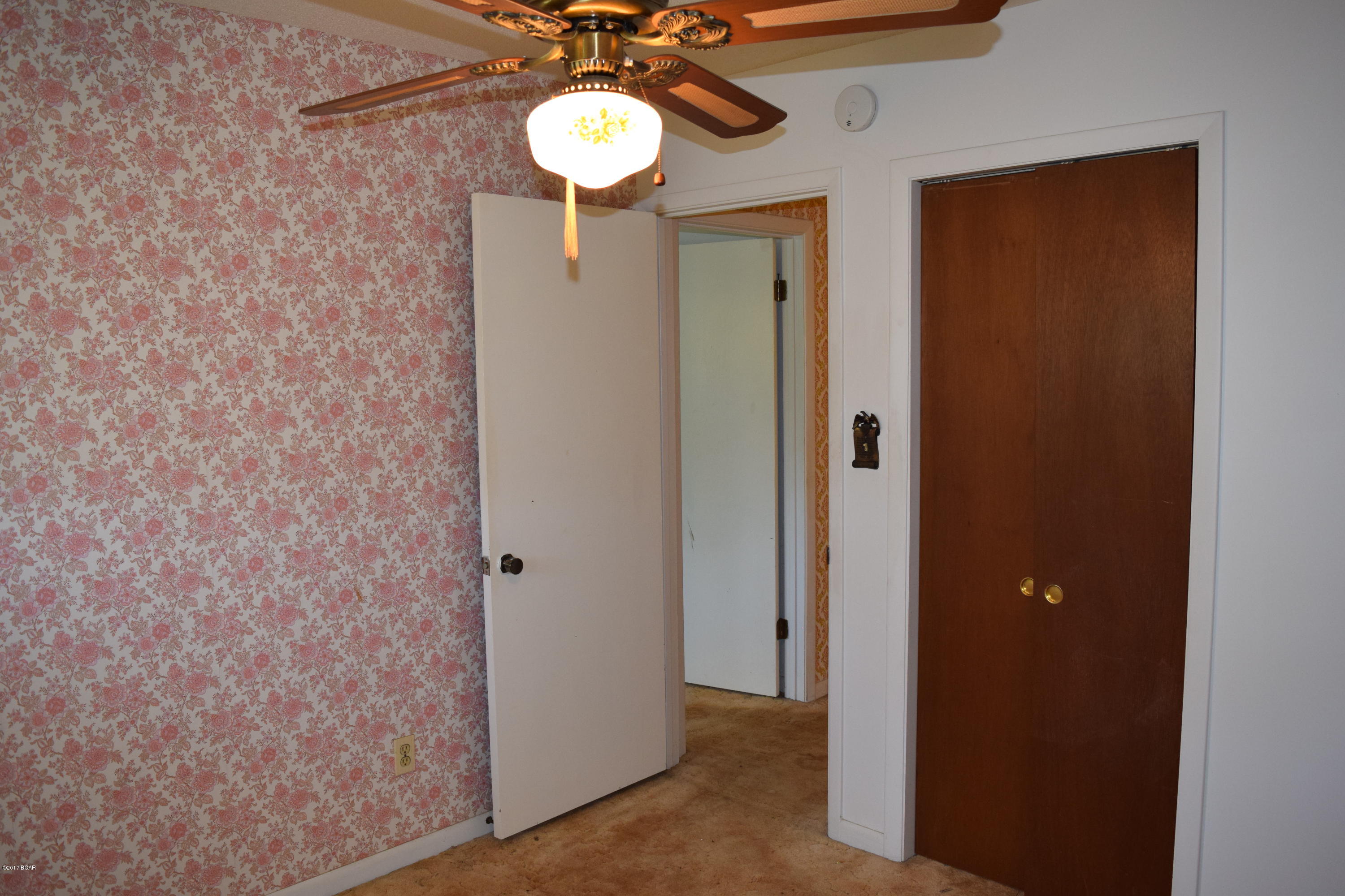 Crown Pt Sec Lakeside By Gulf - Residential