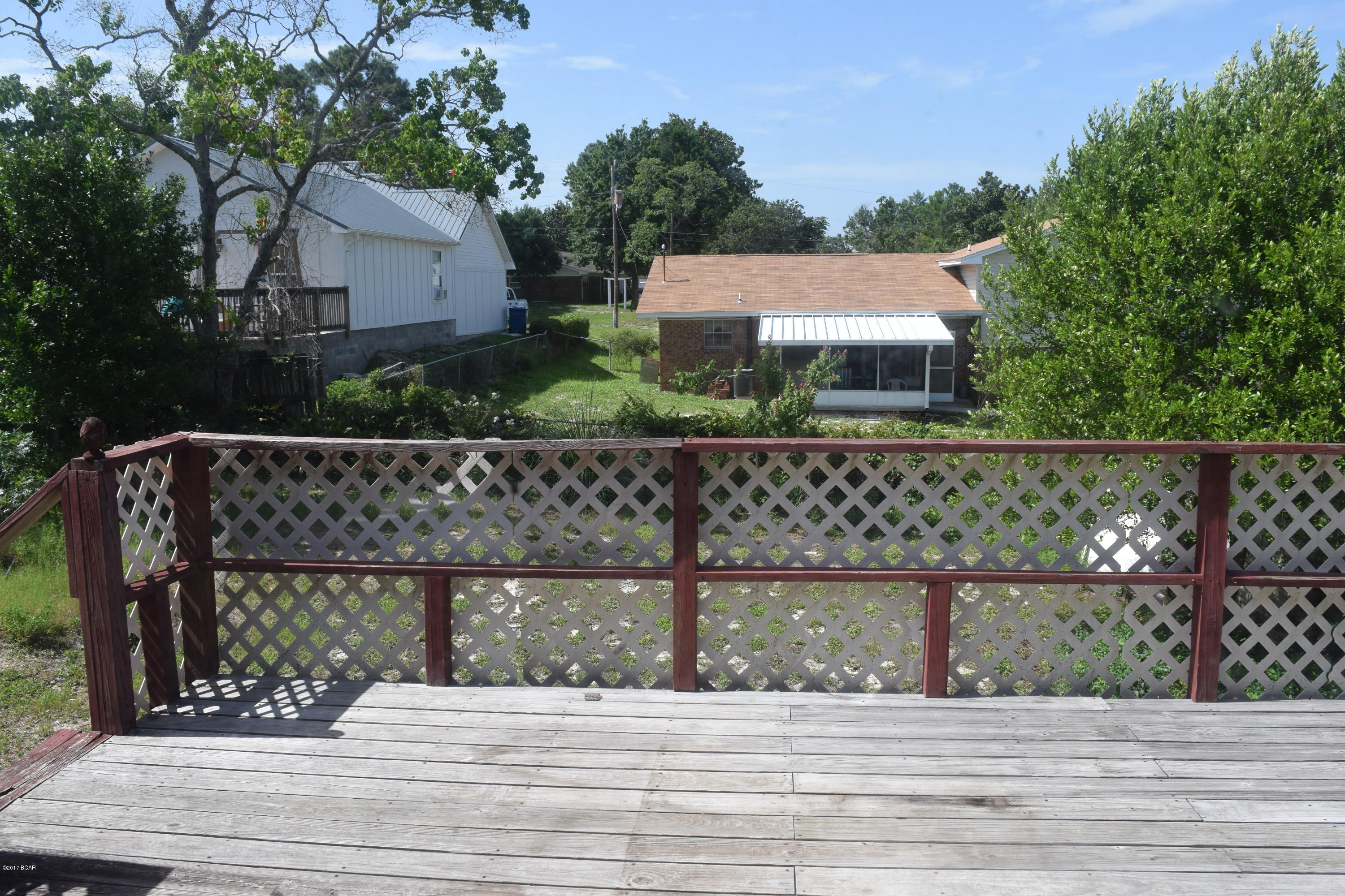 Crown Pt Sec Lakeside By Gulf - Residential