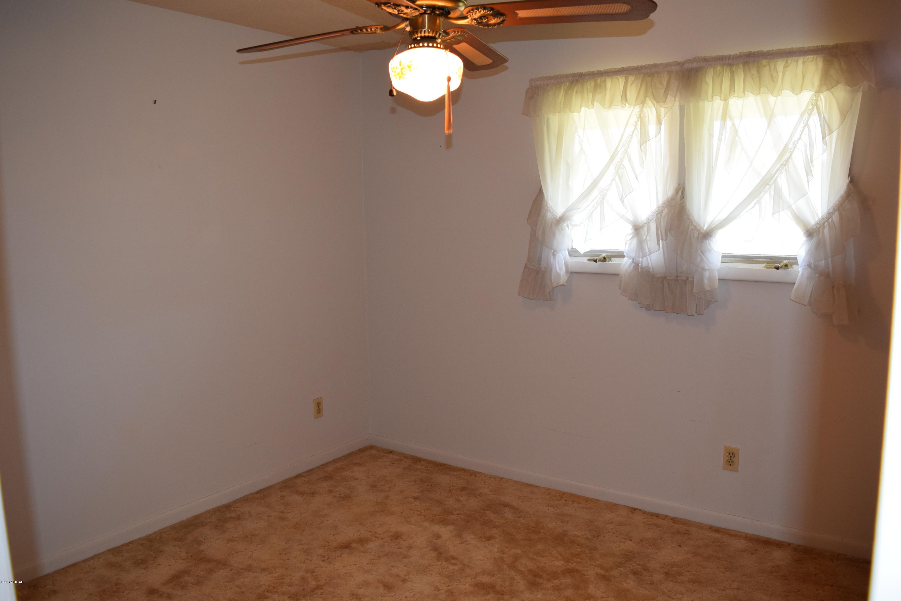 Crown Pt Sec Lakeside By Gulf - Residential