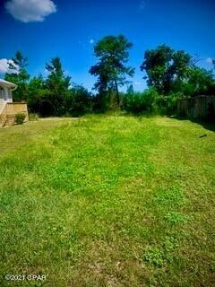 Reviera Beach Villas - Land