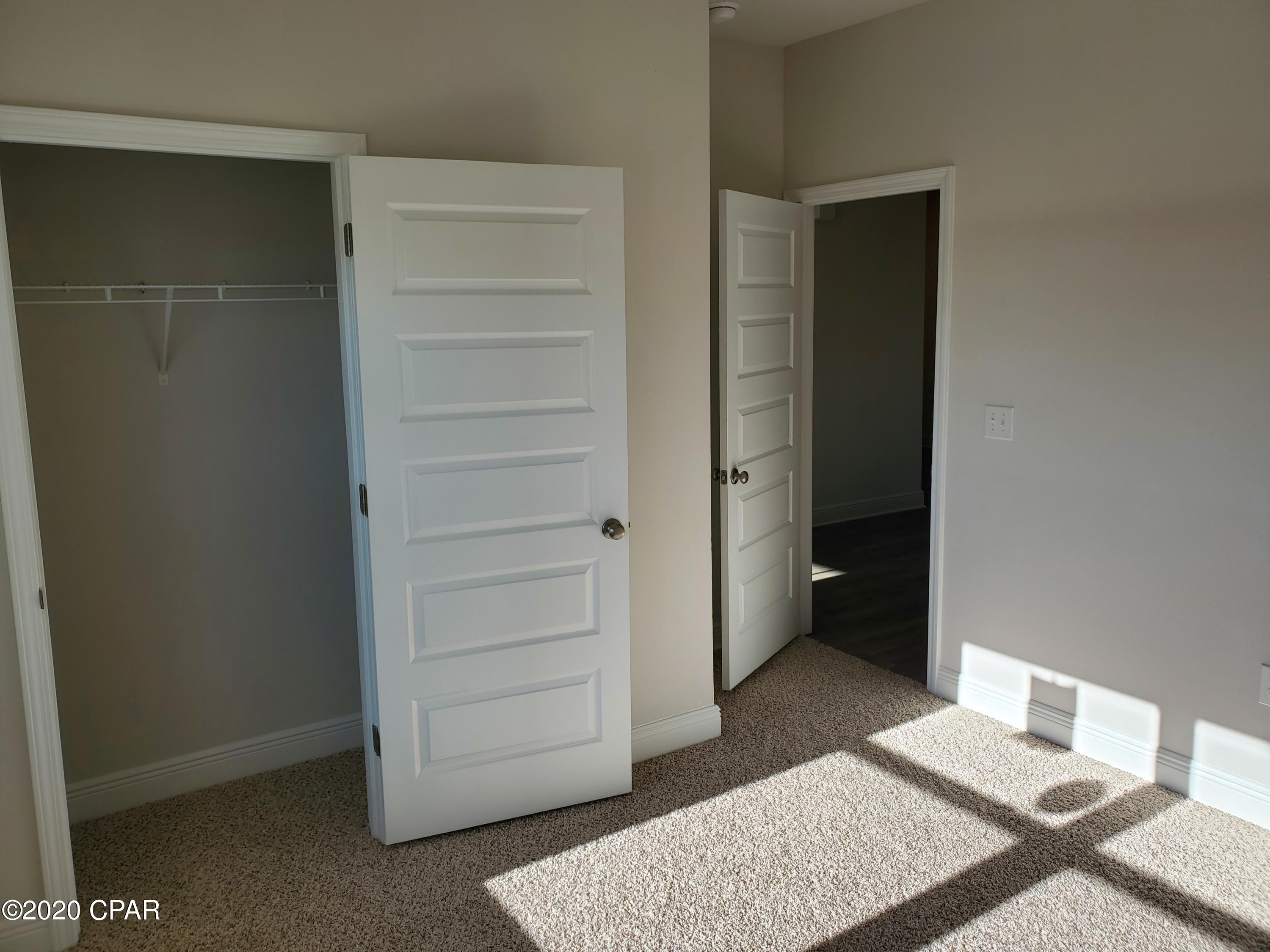 Emerald Cove Villas - Residential