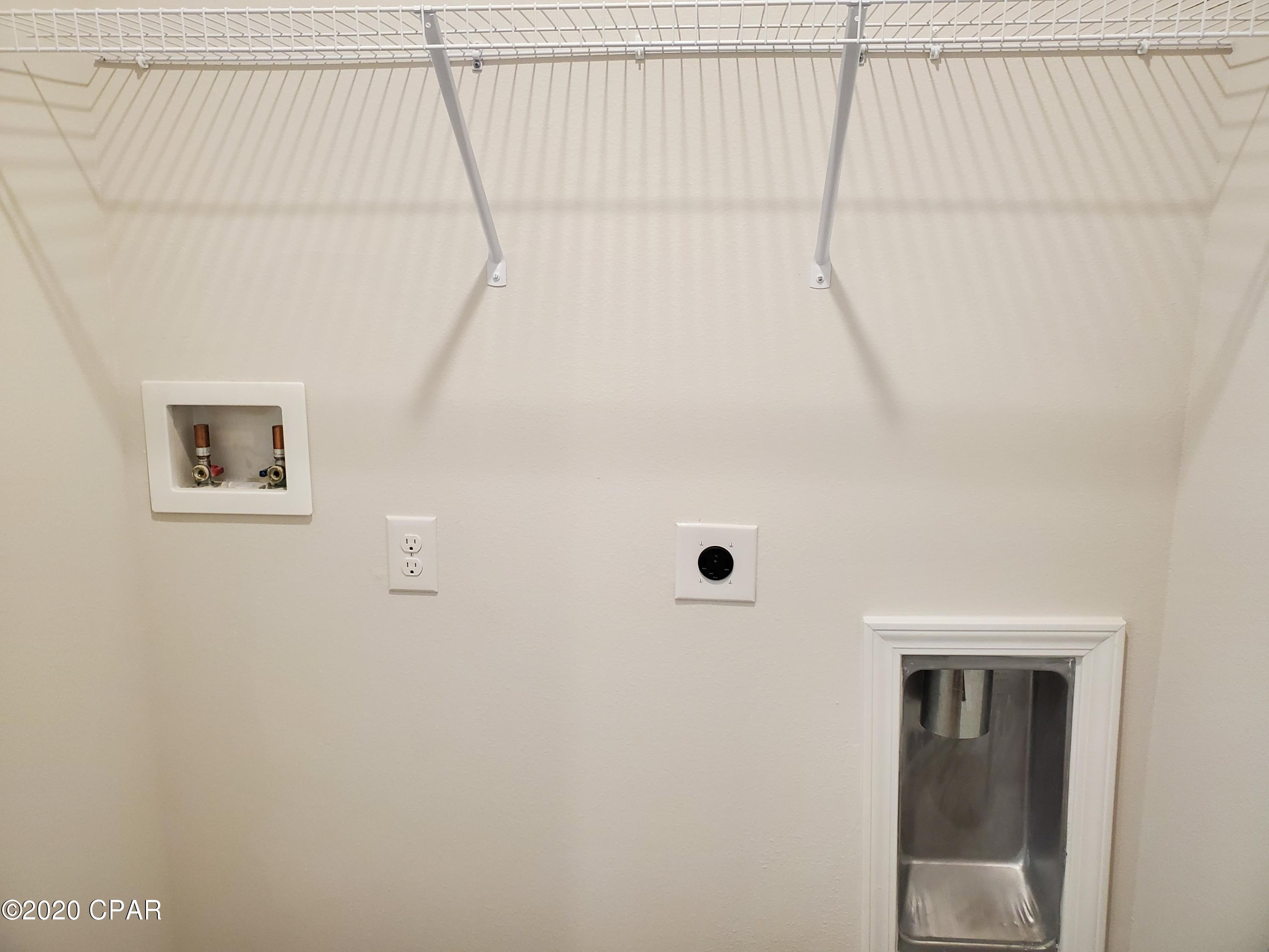 Emerald Cove Villas - Residential