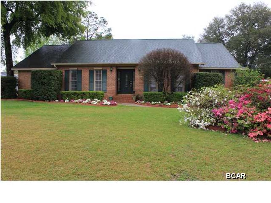 ''OFFER  ACCEPTED''   Now accepting back up offers!   New memories are waiting for you in this absolutely lovely home, quietly tucked away in the heart of Kings Point on a half acre, lushly landscaped lot with tons of mature, fruit bearing trees, just minutes from schools, shopping and the beach. As you know, the kitchen is the epicenter of a home, and this well equipped kitchen is ready to take on any party, summer barbecue, or family dinner with its Jennaire downdraft cooktop and grill, double convection oven, warmer drawer, loads of custom cabinetry that will have you organized to the hilt. Another impressive feature are the handsome wood floors that have been well maintained.