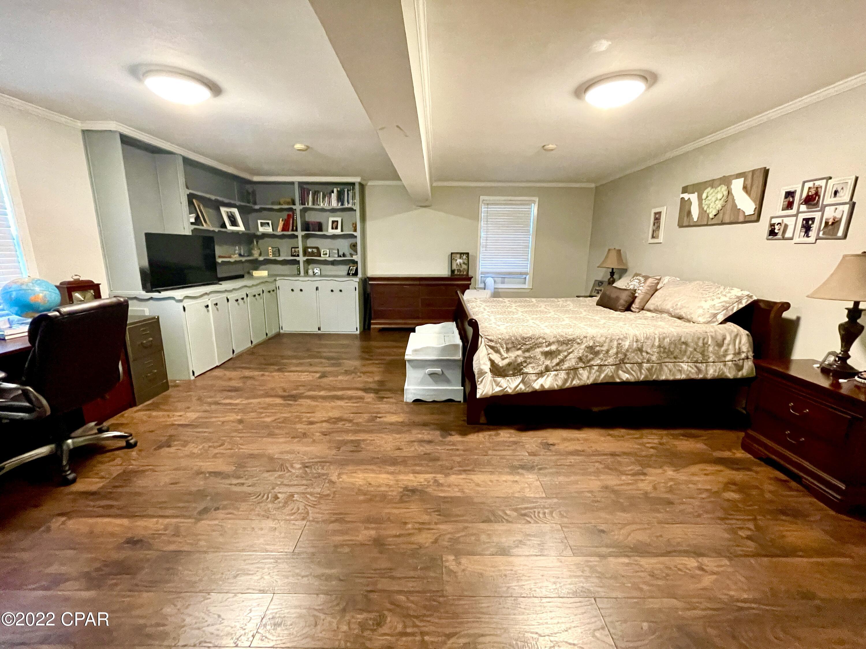 West Manor - Residential