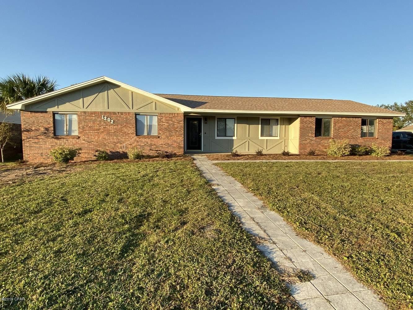 Venetian Villa - Residential Lease