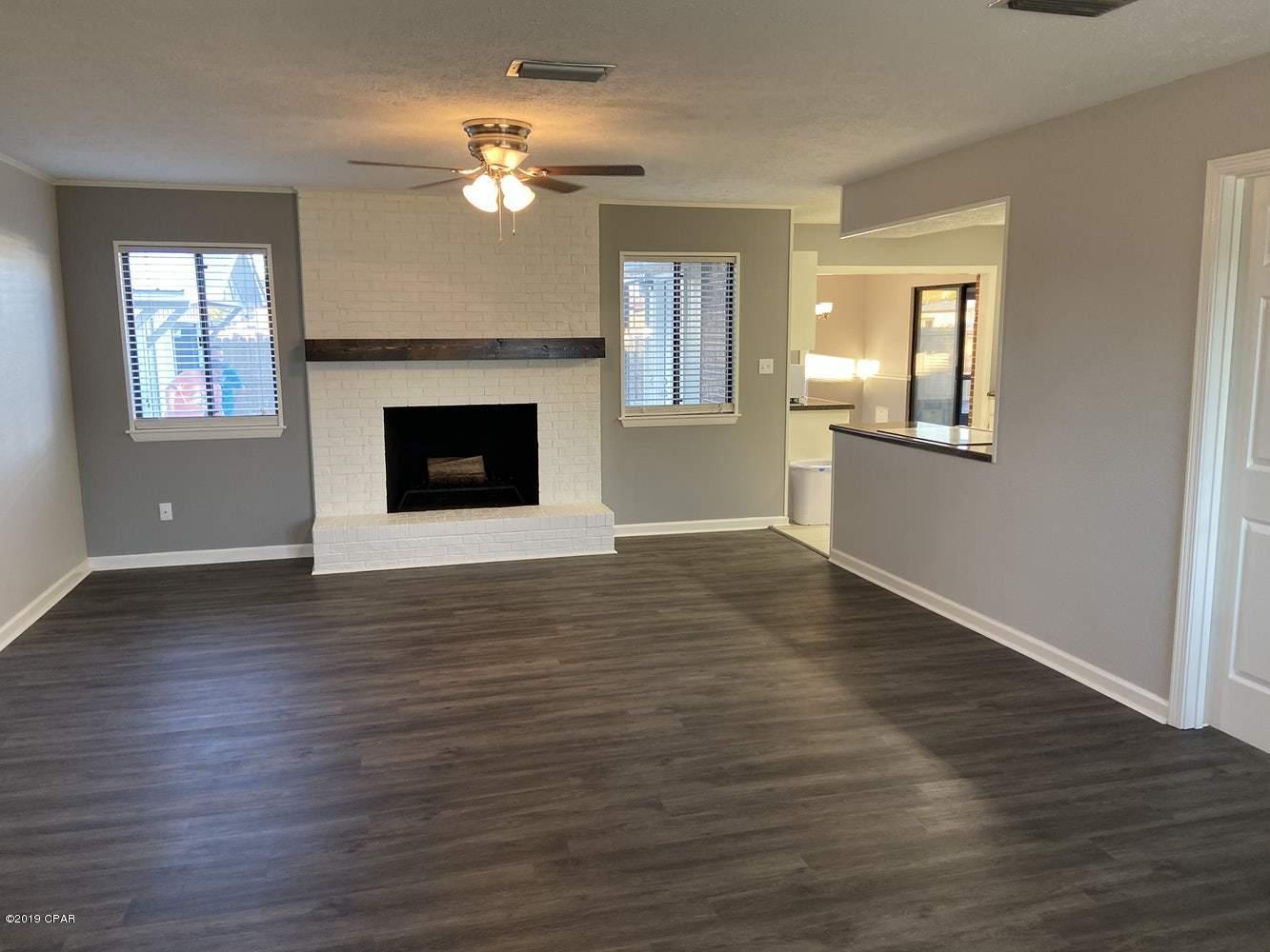 Venetian Villa - Residential Lease