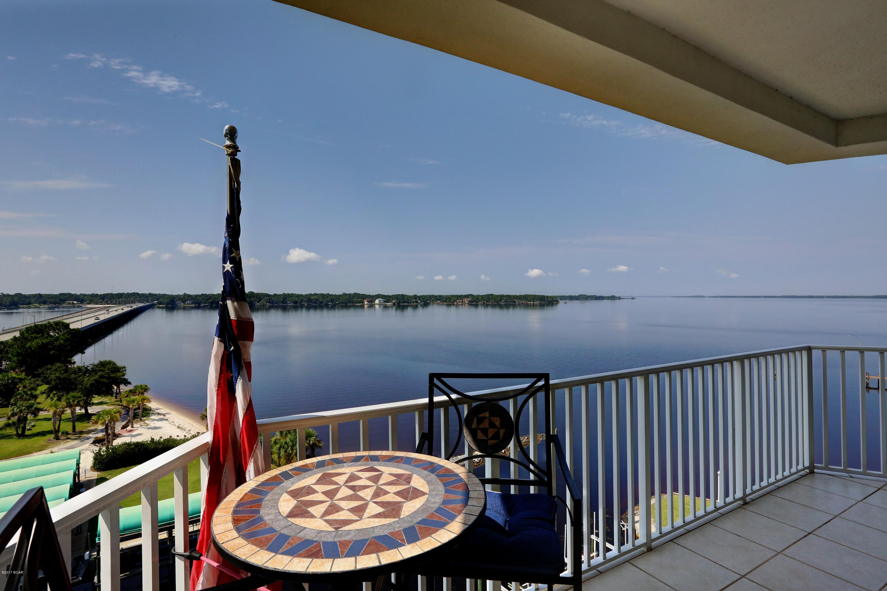 Marina Bay Condo - Residential