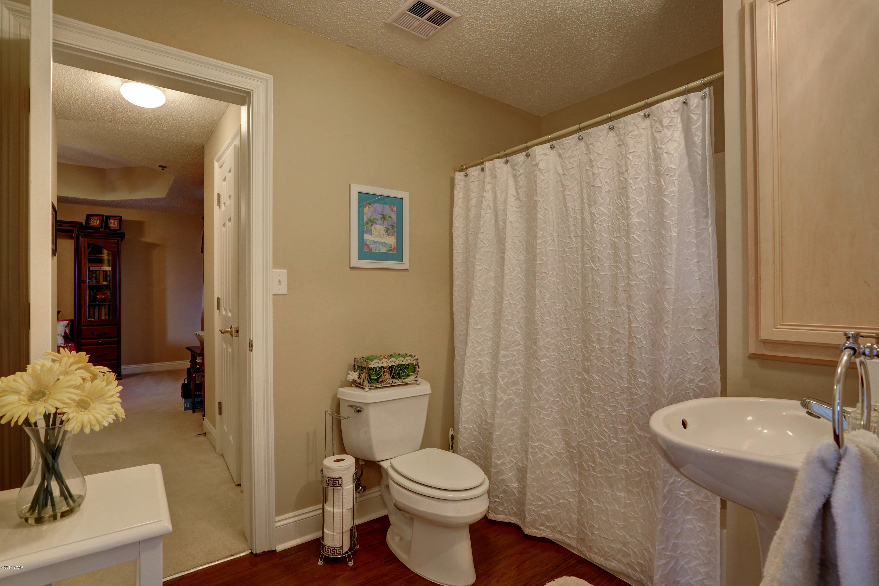 Marina Bay Condo - Residential