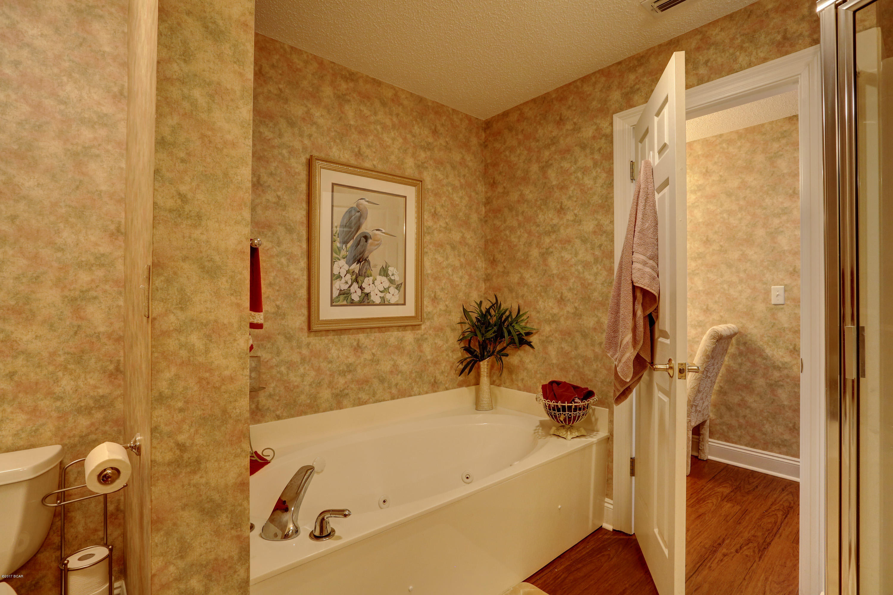 Marina Bay Condo - Residential