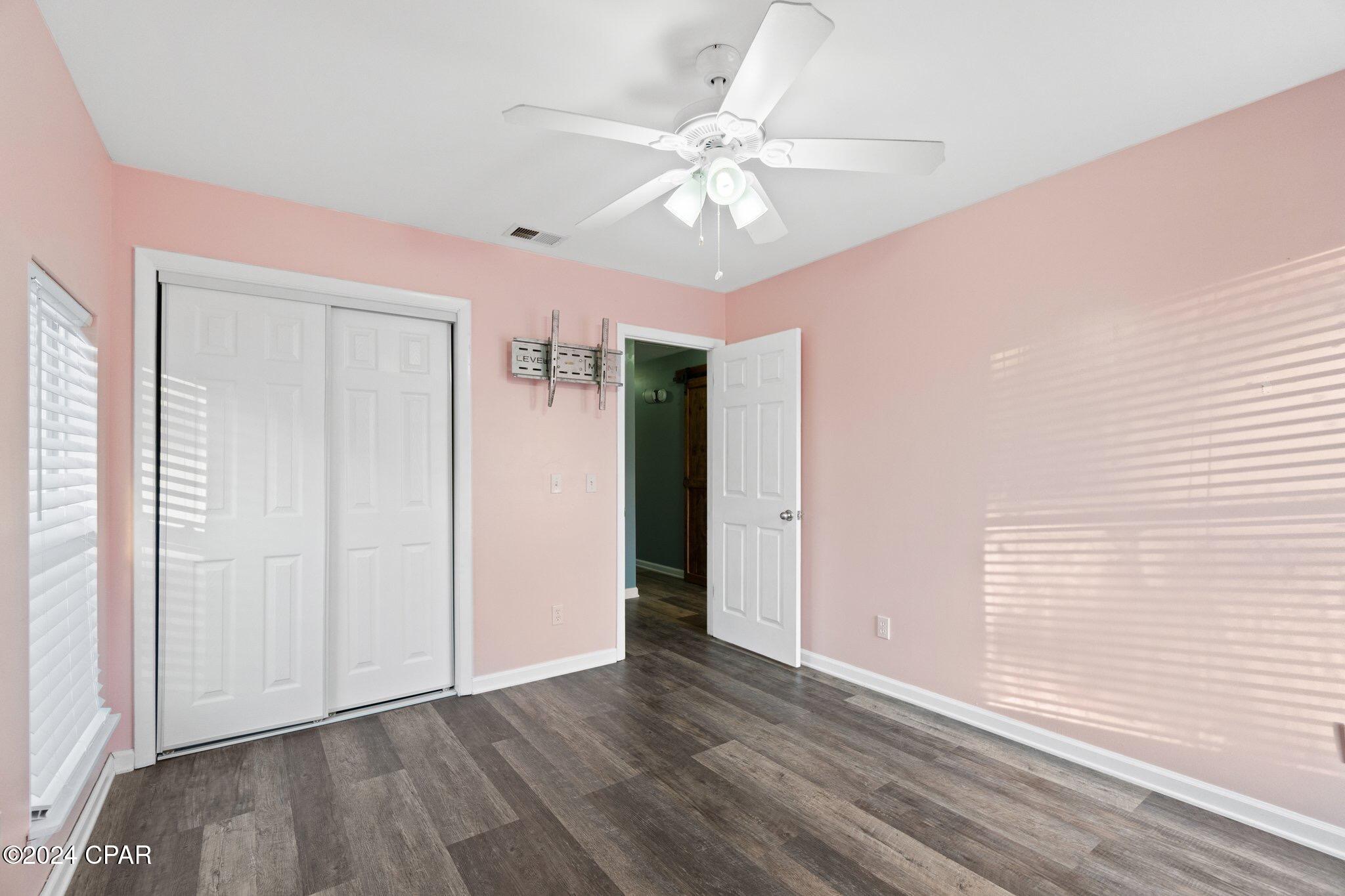 Diamond Head-Lakeside - Residential