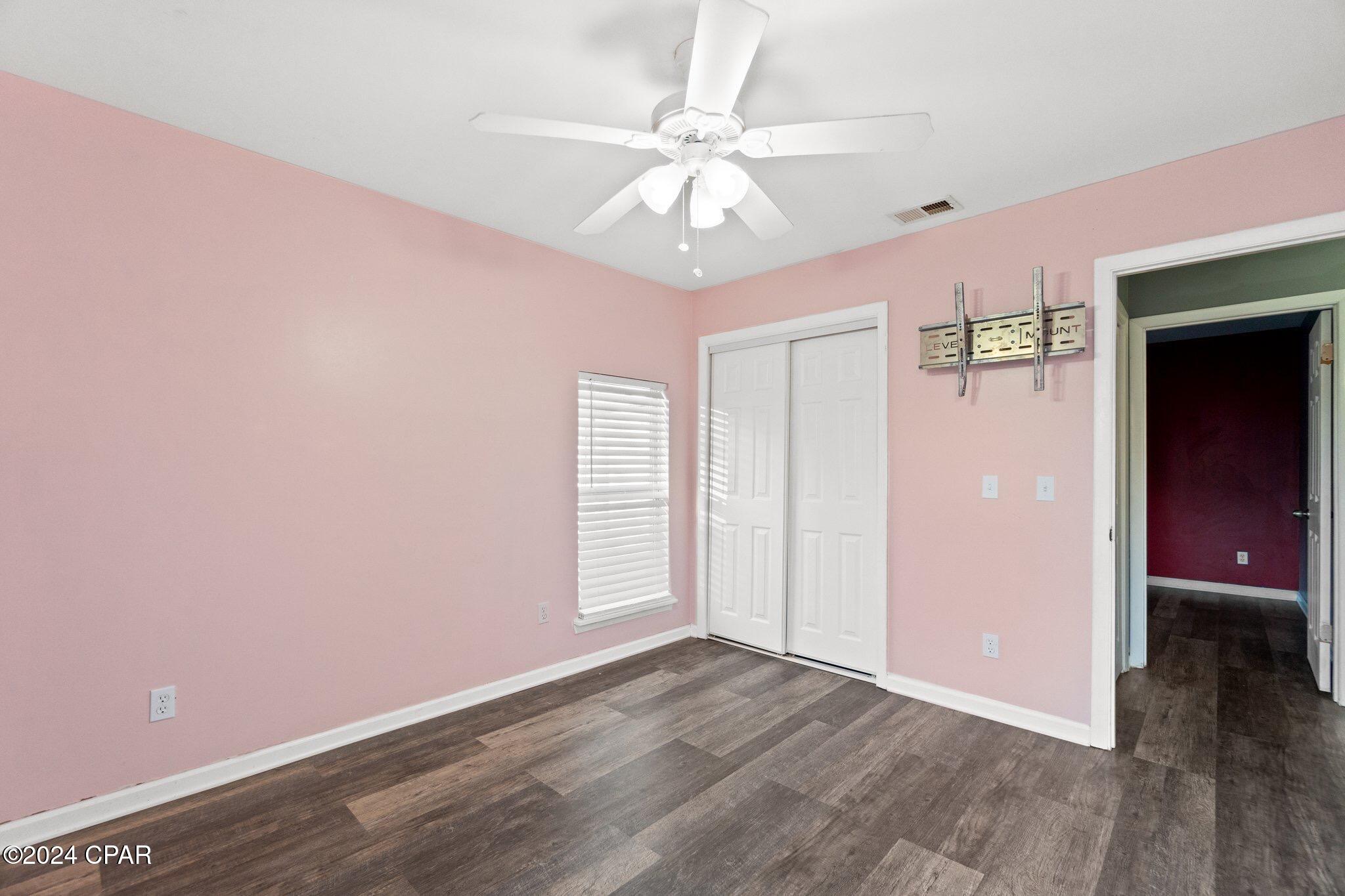 Diamond Head-Lakeside - Residential