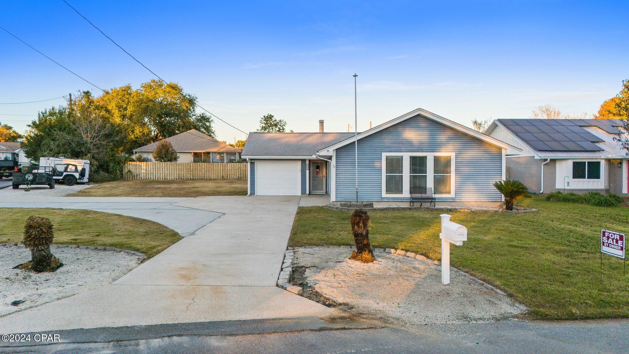 Diamond Head-Lakeside - Residential