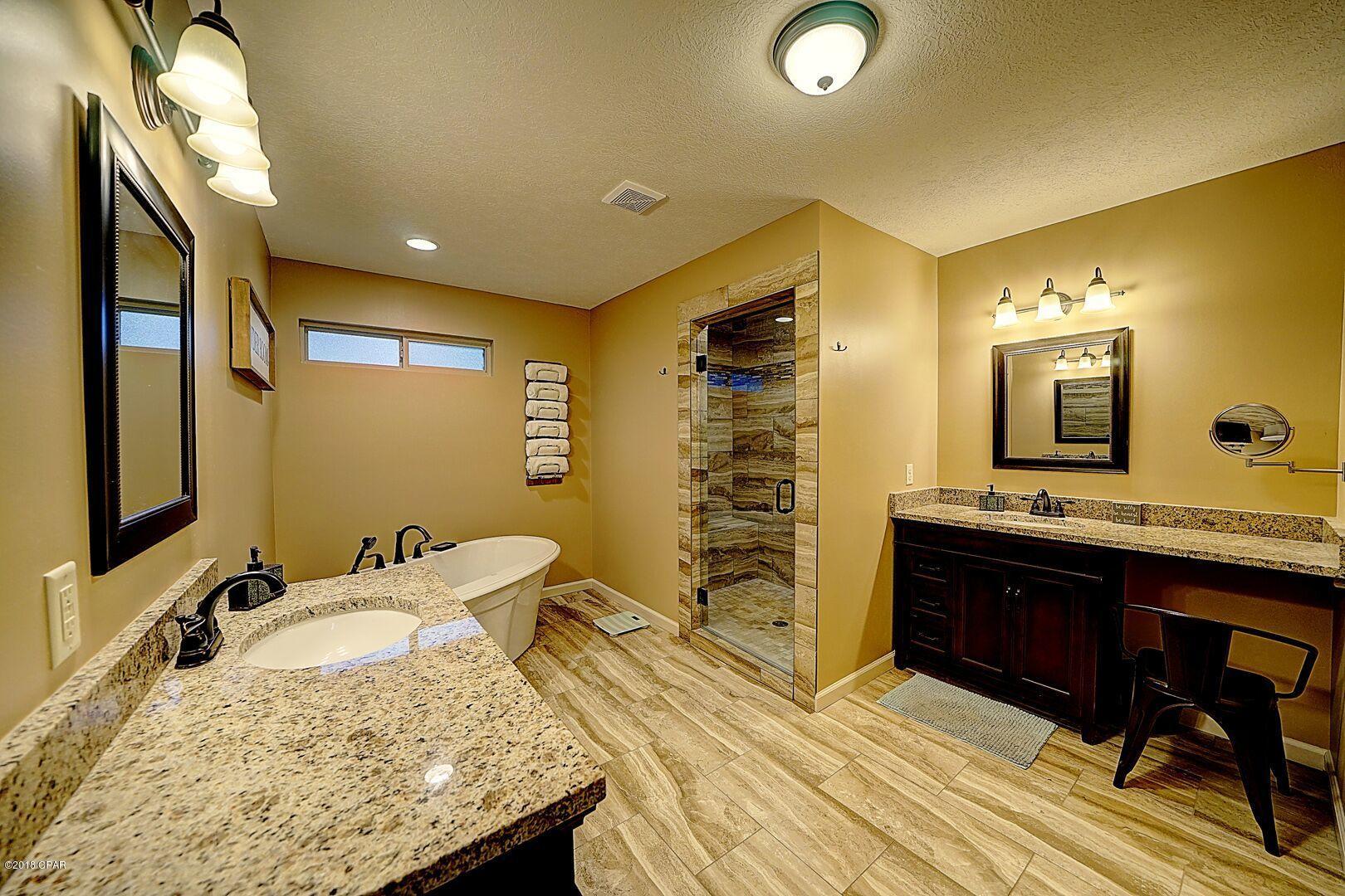 Oakcrest - Residential