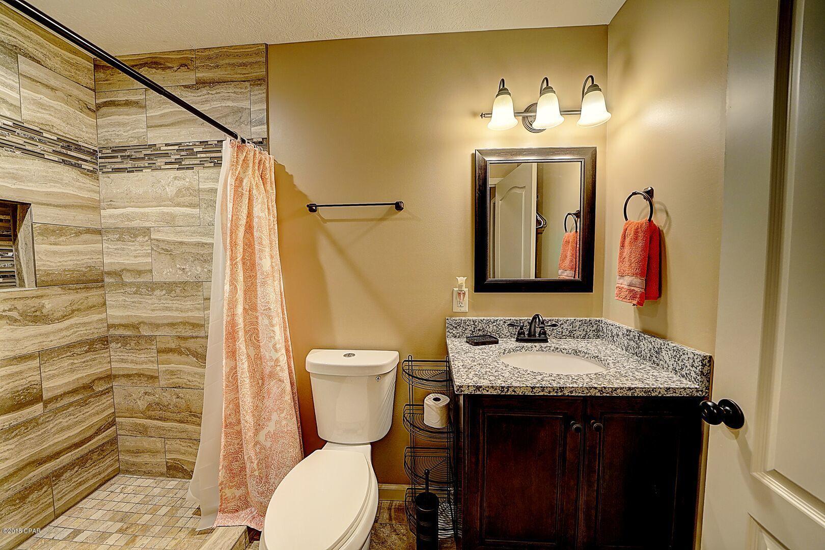 Oakcrest - Residential