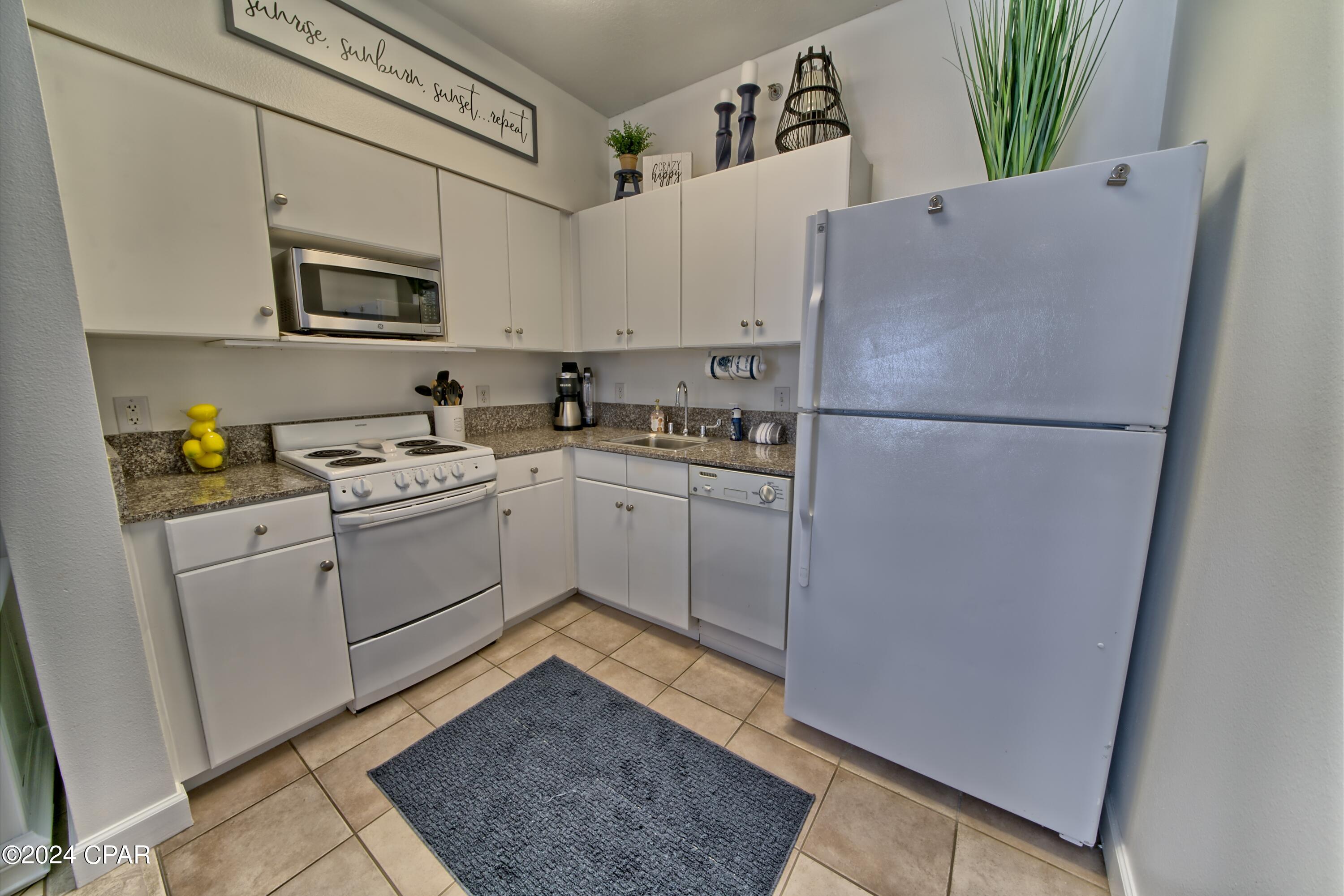 Shores Of Panama Phase I - Residential