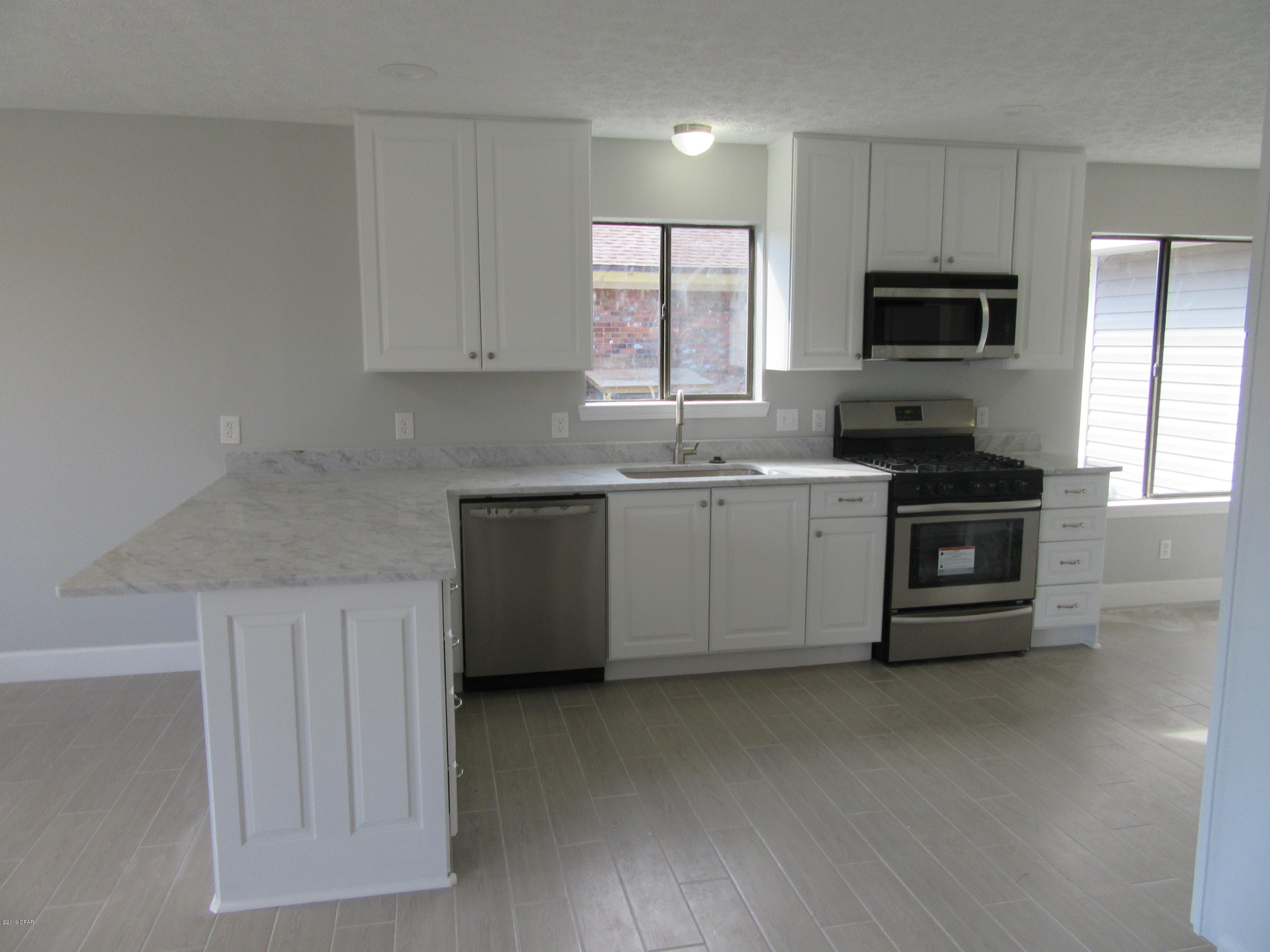 Derby Woods - Residential Lease