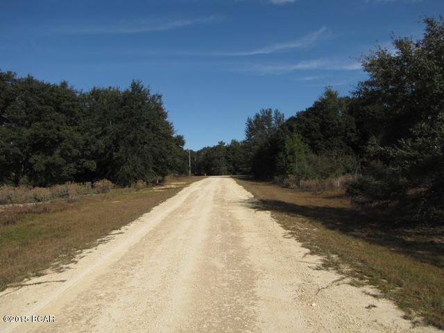 Compass Lake In The Hills - Land