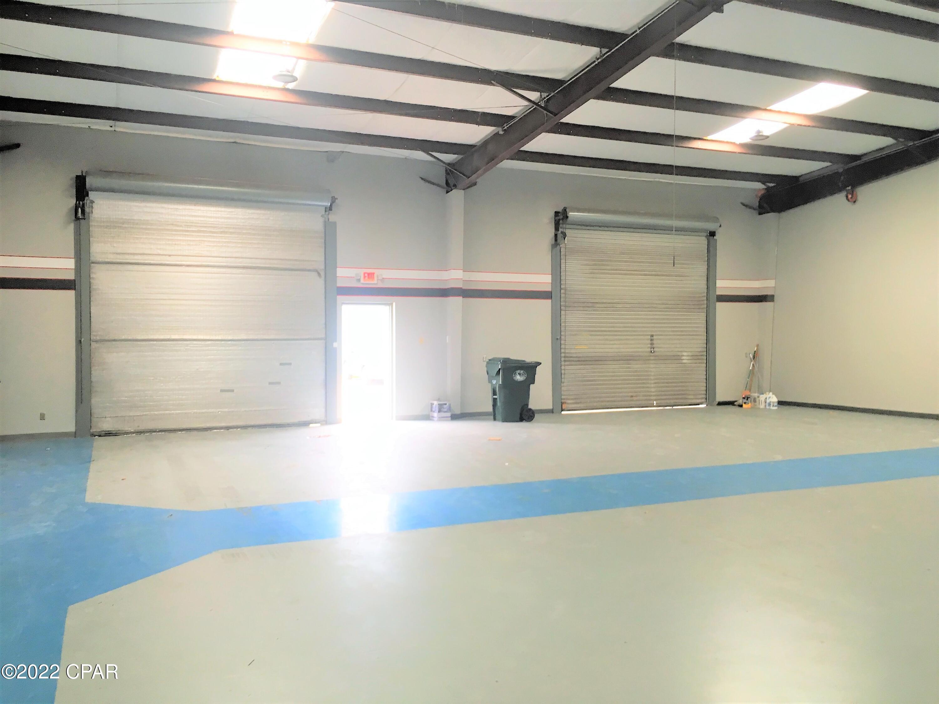 [No Recorded Subdiv] - Commercial Lease